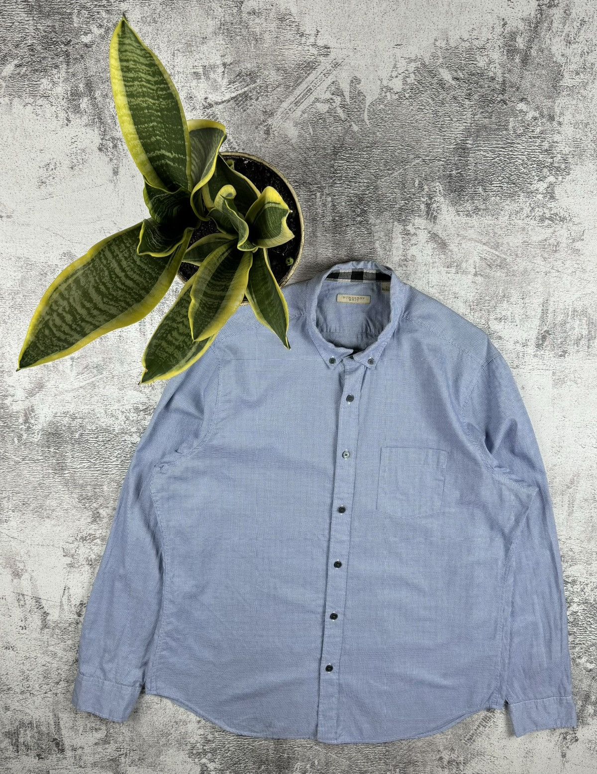 Burberry Burberry Brit London Nova Check Blue Basic Longsleeve Shirt Size US XL / EU 56 / 4 - 1 Thumbnail