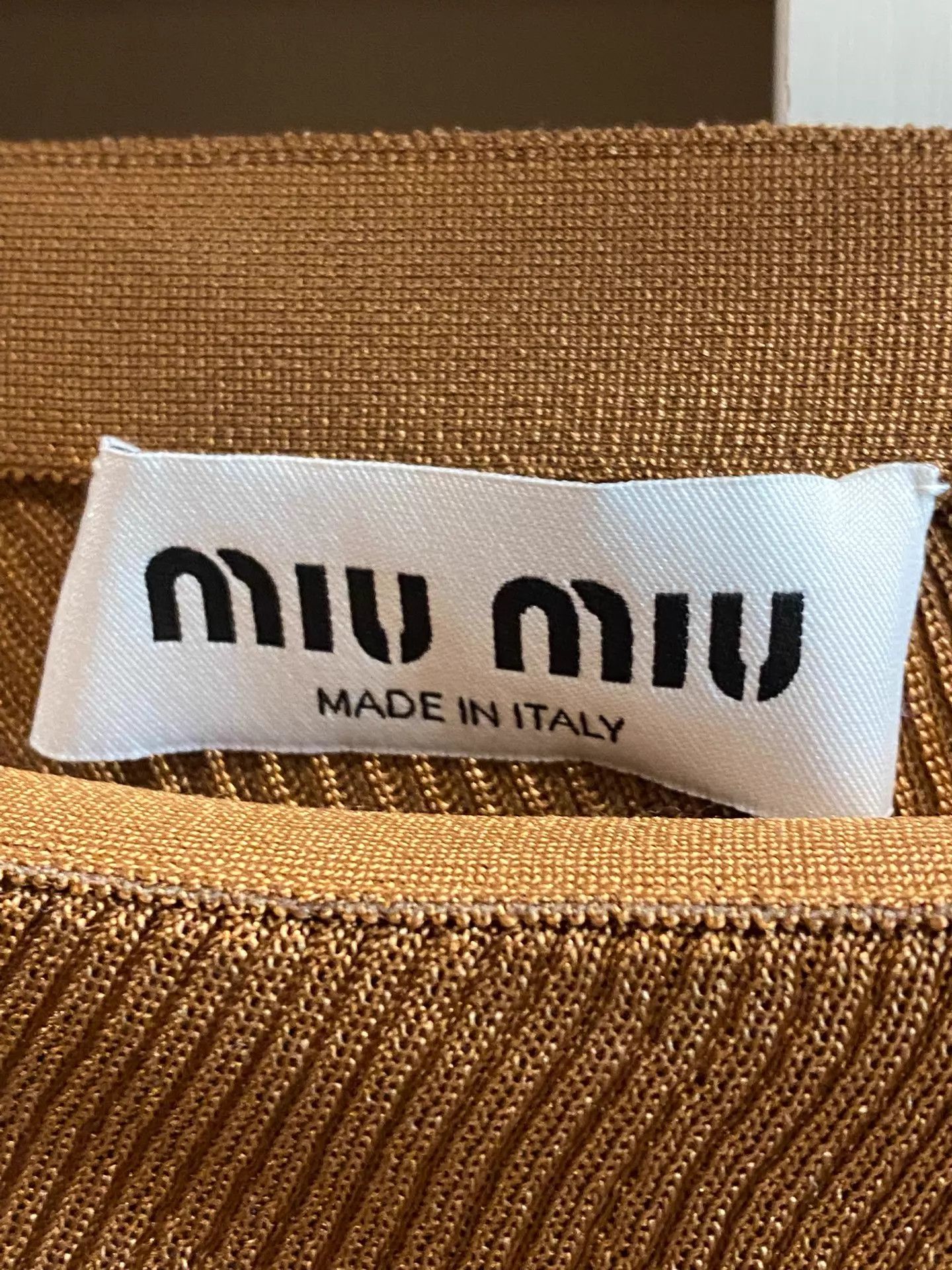 Miu Miu MIU MIU women's 25 New White-Flattering Skirt 38 Size 26" / US 2 / IT 38 - 3 Thumbnail
