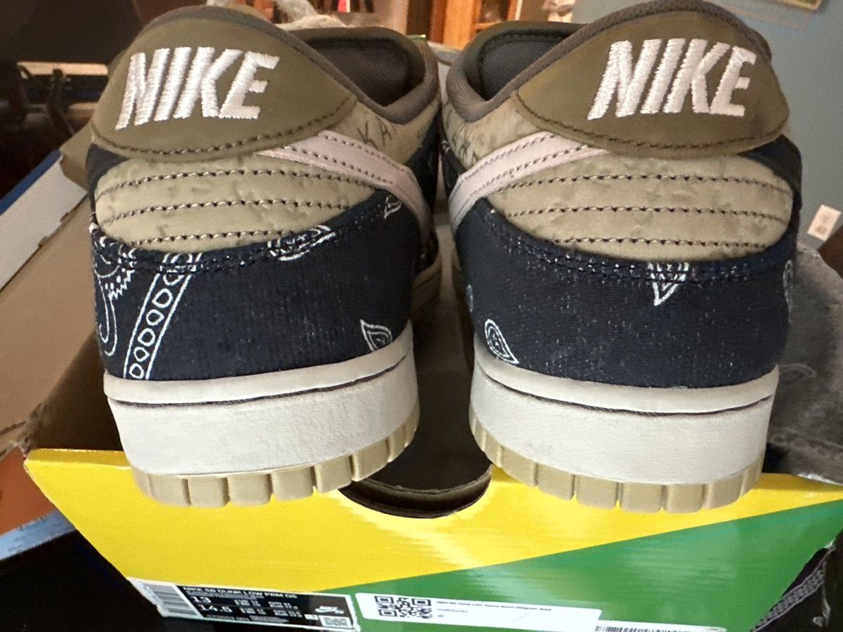 Nike × Travis Scott Nike Dunks Travis Scott Cactus Jacks Size US 13 / EU 46 - 7 Thumbnail