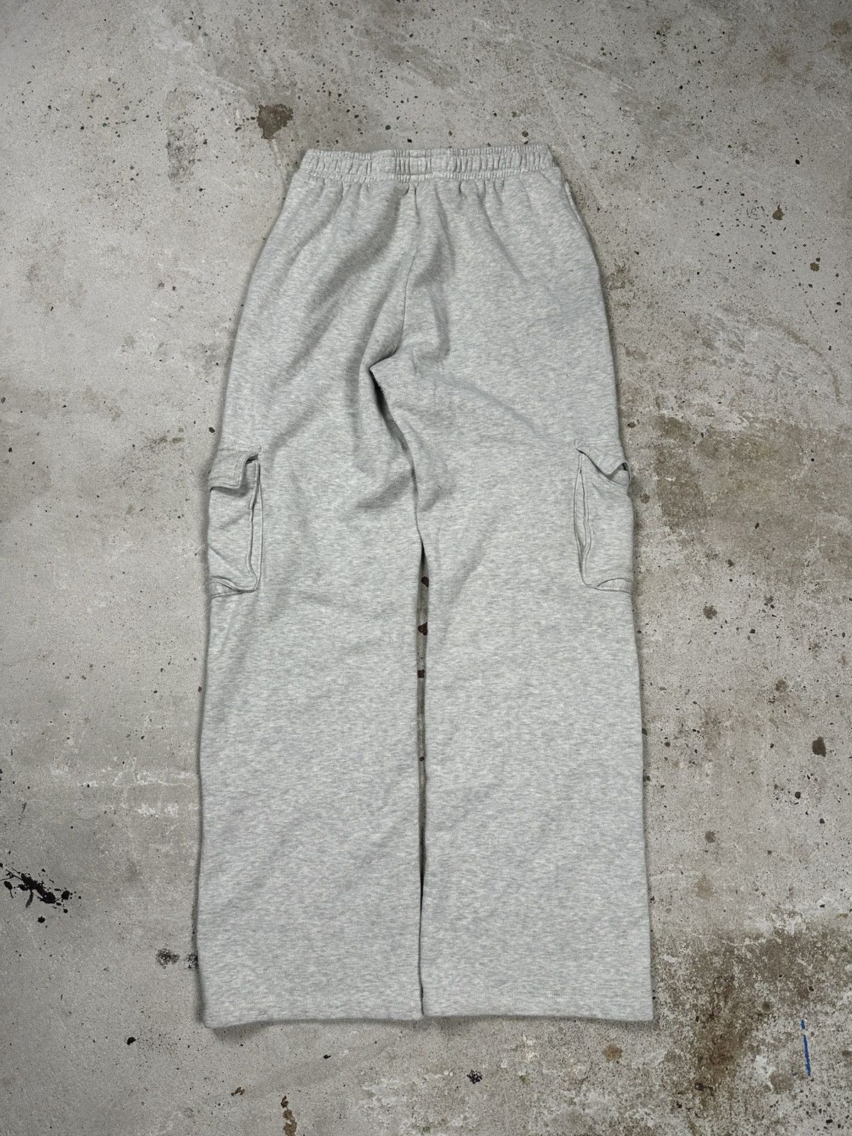 Japanese Brand × Vintage Vintage Y2K BAGGY Gray Cargo Sweatpants Size US 32 / EU 48 - 2 Thumbnail
