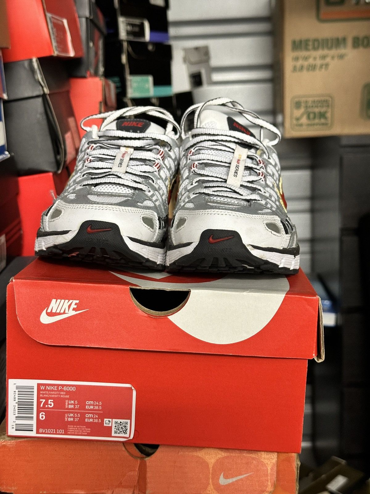 Nike Nike P-6000 Women’s Size US 7.5 / IT 37.5 - 1 Thumbnail
