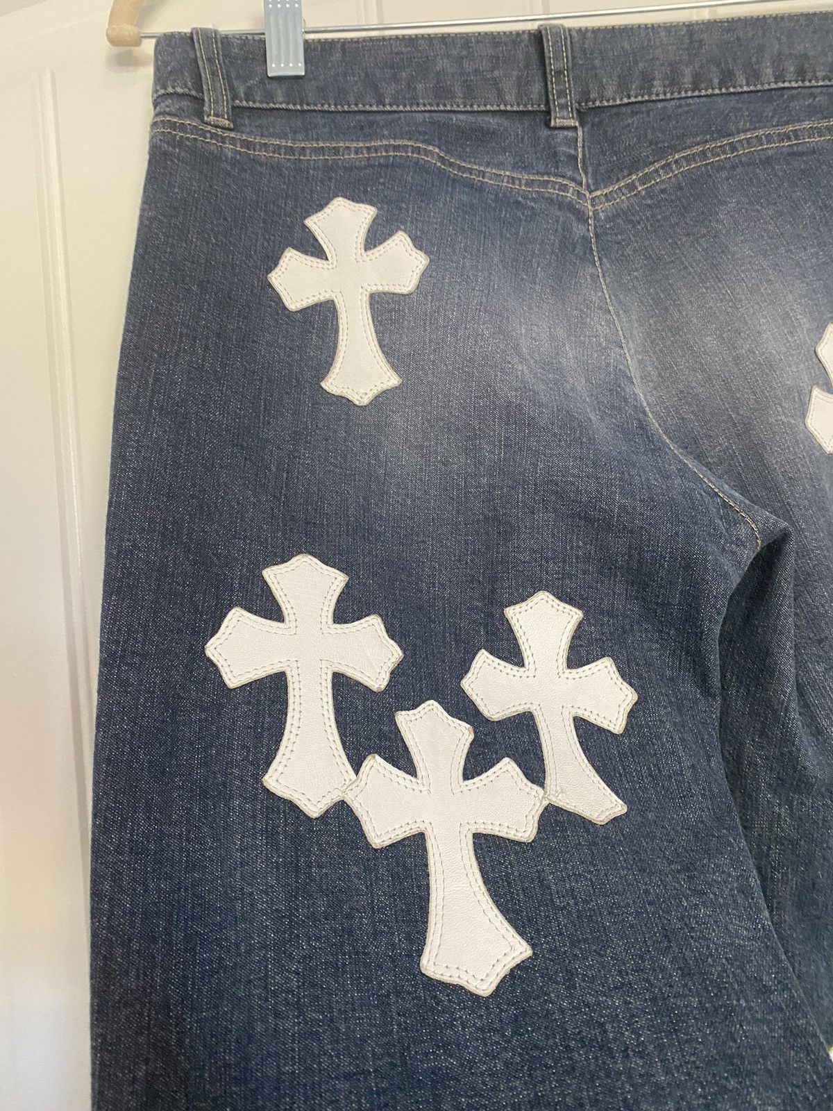 Chrome Hearts Chrome Hearts Vintage White Cross Patch Jeans Size US 27 - 3 Thumbnail