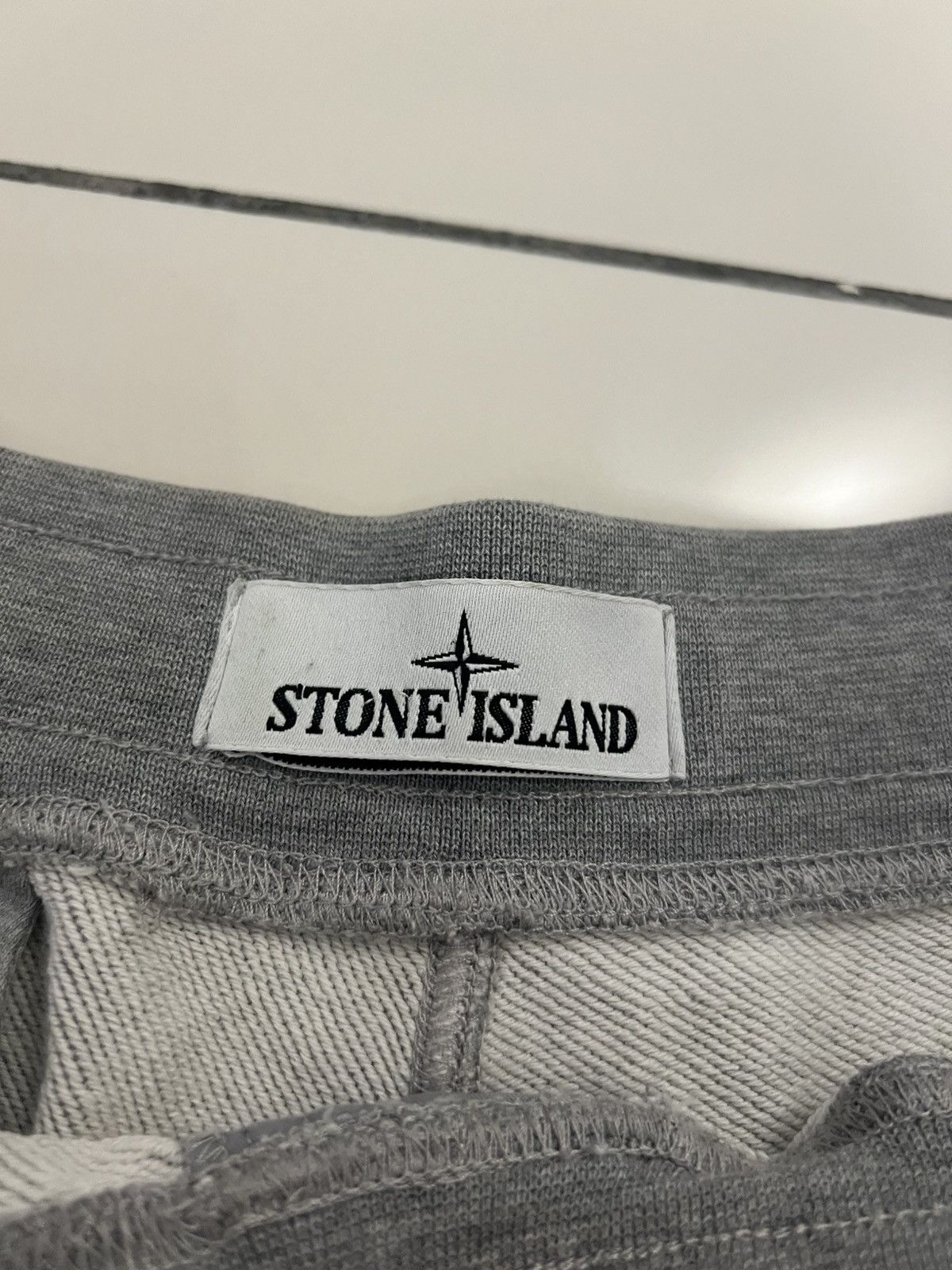 Stone Island Stone Island Grey Sweat Shorts (7415L0803) Size US 36 / EU 52 - 5 Thumbnail