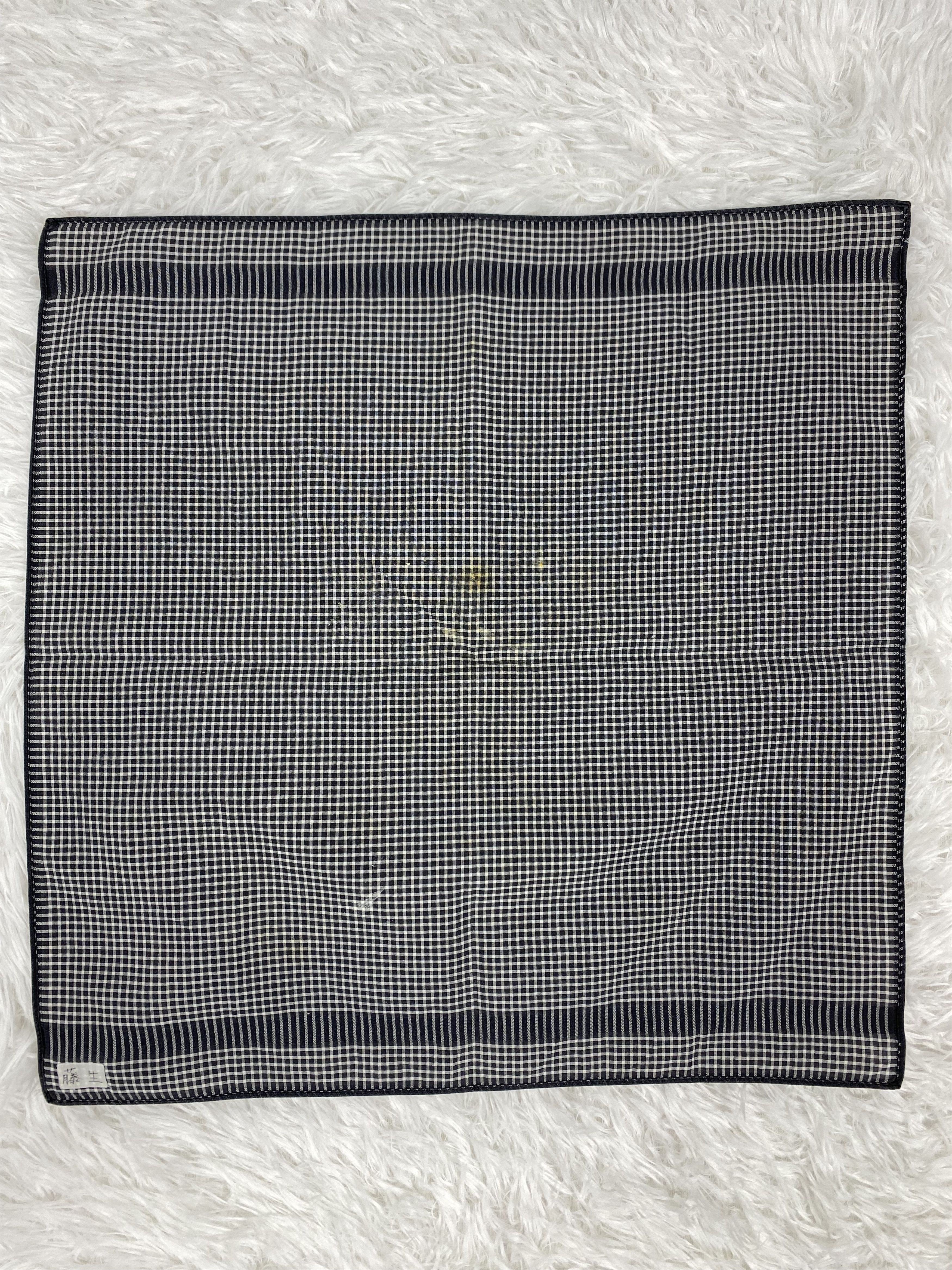 Calvin Klein Vintage Calvin Klein Handkerchief Neckerchief PH0491 Size ONE SIZE - 4 Thumbnail