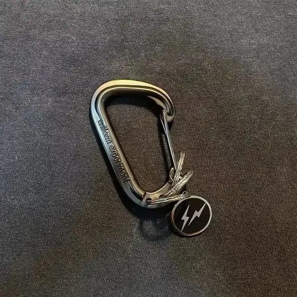 VIBE Uniform Experiment Car Key Chain Carabiner Size ONE SIZE - 5 Thumbnail