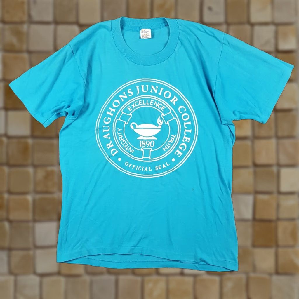 Vintage VINTAGE 80s Hanco Draughons Junior College T-Shirt Small Blue Collegiate USA Mens Size US S / EU 44-46 / 1 - 1 Thumbnail