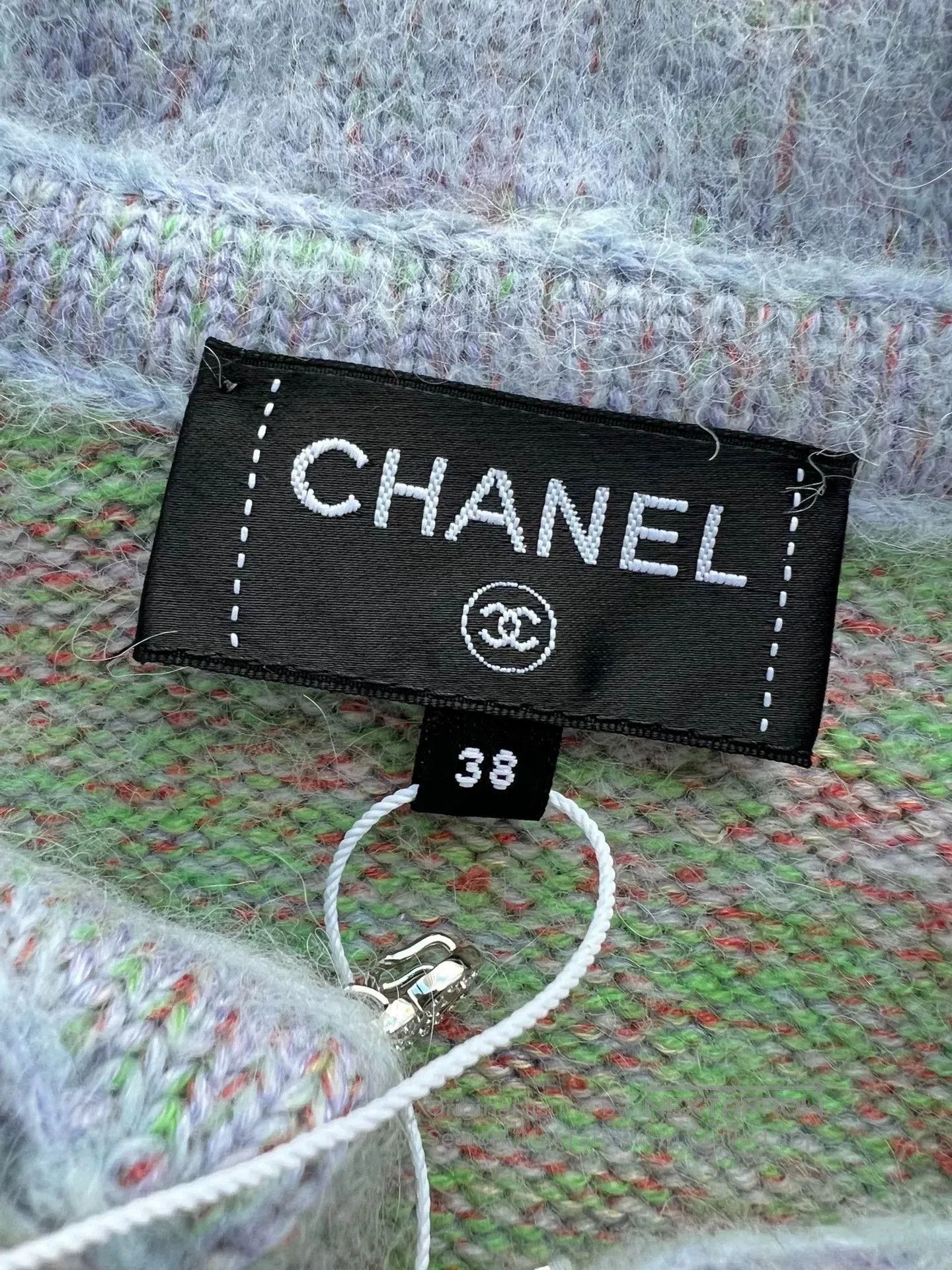Chanel Chanel 25B Purple Cardigan Size 38. Size US M / EU 48-50 / 2 - 4 Thumbnail