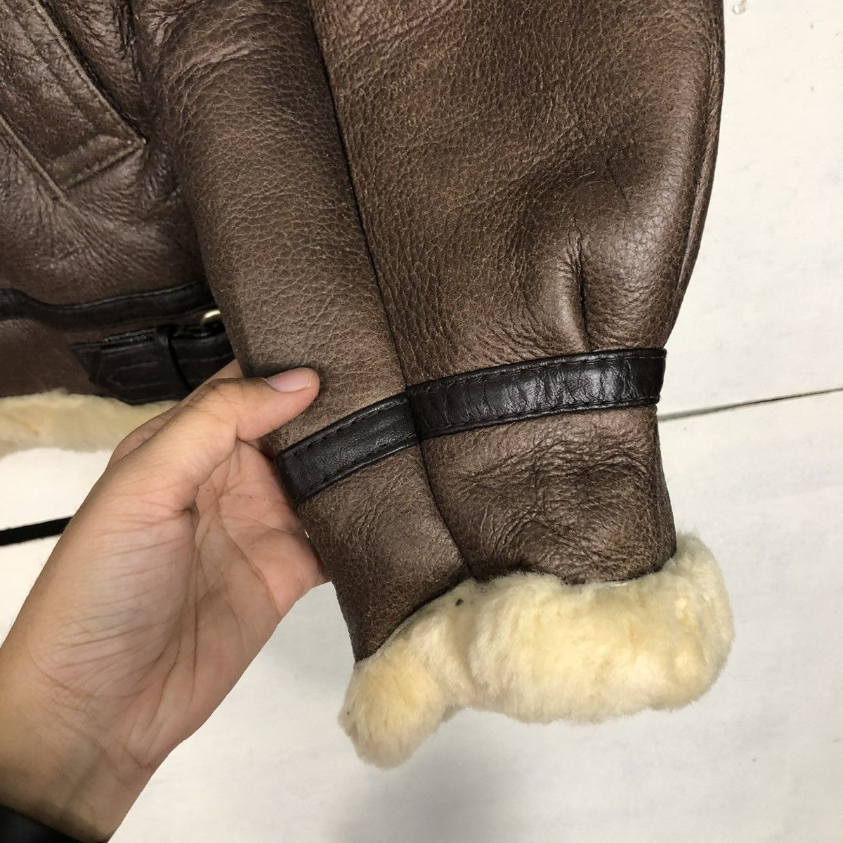 Vintage 🔥VINTAGE B 3 SHEARLING LEATHER JACKET TIGER ISSEY MIYAKE Size US L / EU 52-54 / 3 - 21 Thumbnail