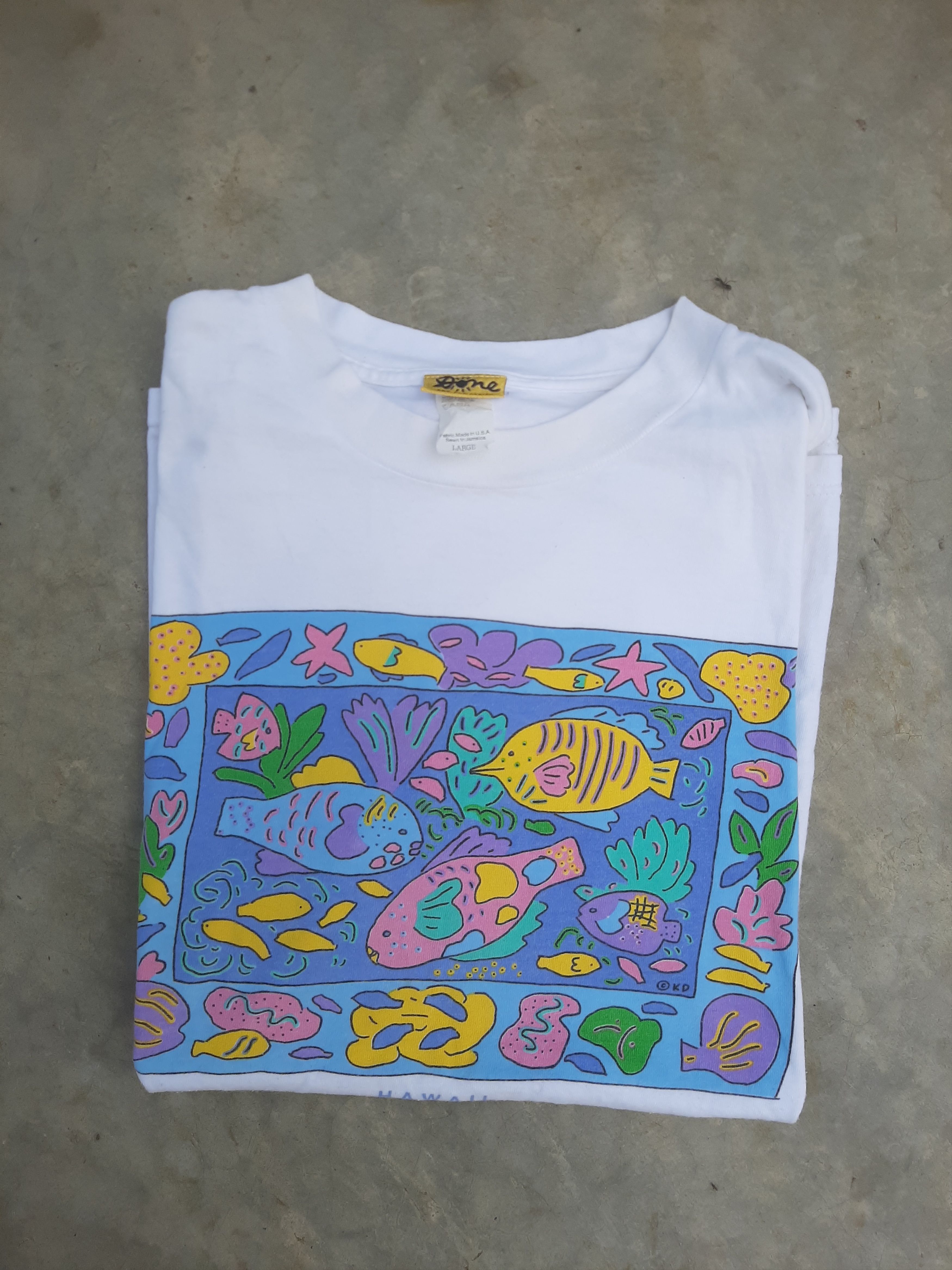 Vintage Vintage Ken Done Hawaii Fish art t shirt Size US L / EU 52-54 / 3 - 1 Thumbnail