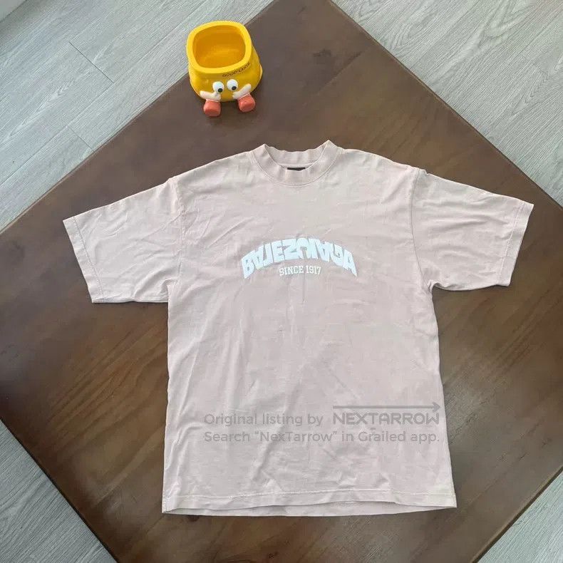 Balenciaga Balenciaga Reversed Letter Light Pink Short Sleeve Size US S / EU 44-46 / 1 - 1 Thumbnail