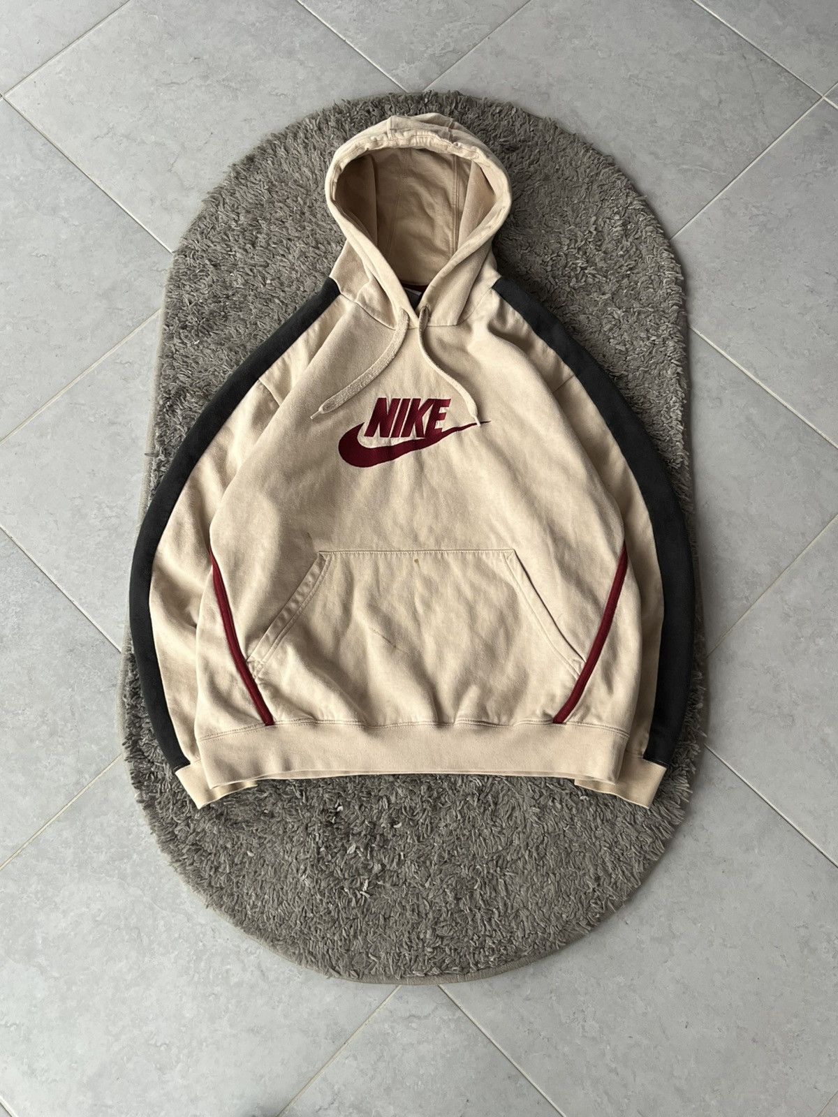 Nike Vintage Hoodie Beige Vintage Y2K Streetwear