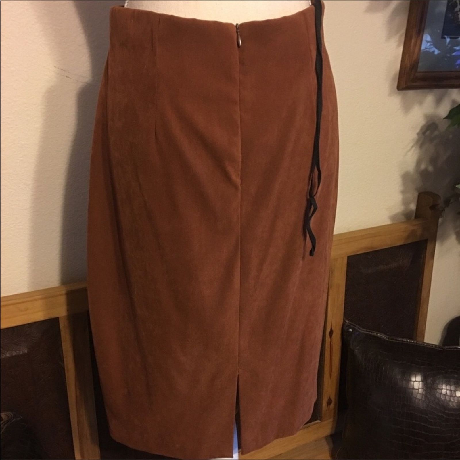 Other Lori Weidner suede like cognac brown midi skirt 10 Size 32" / US 10 / IT 46 - 4 Thumbnail