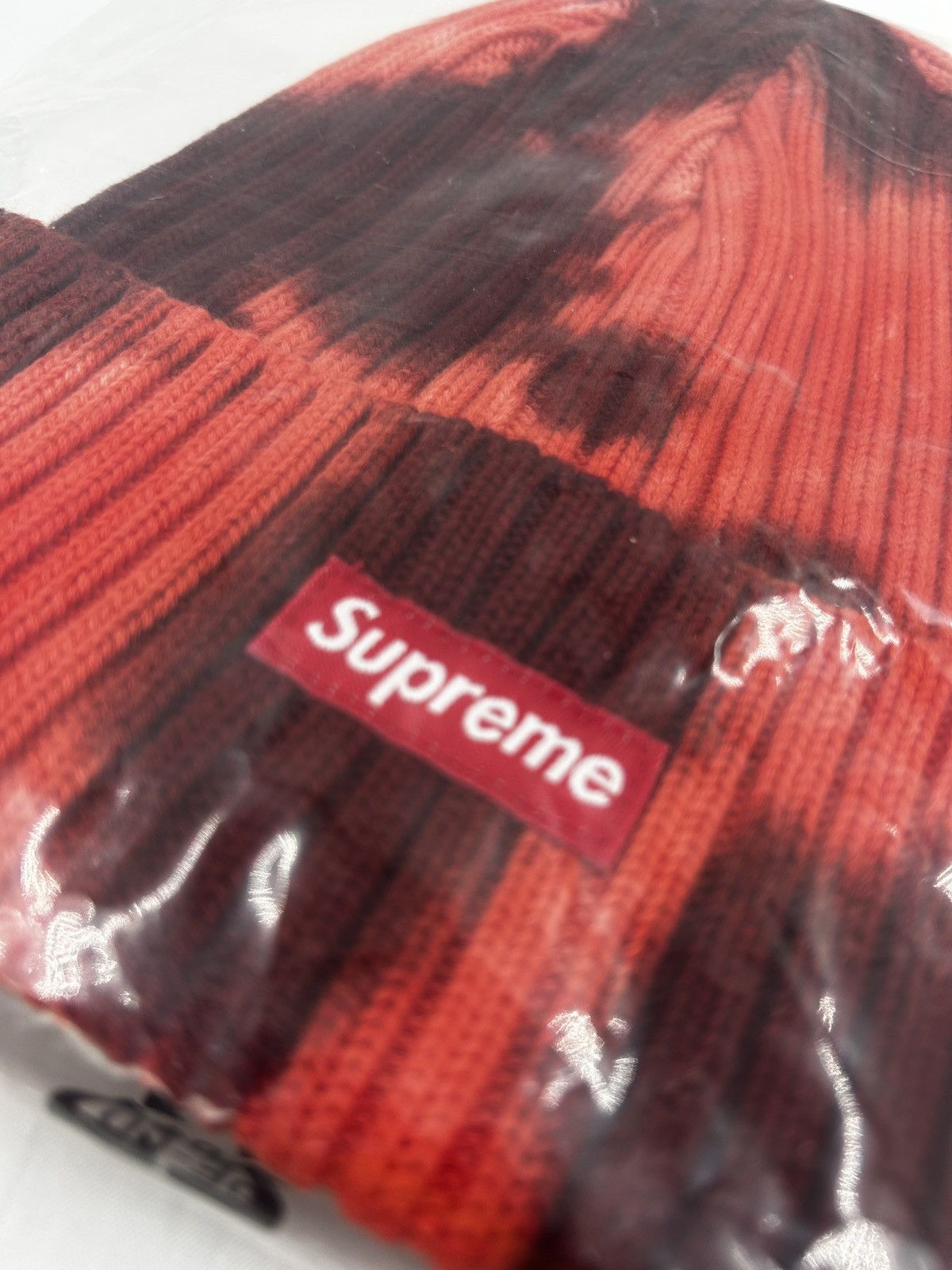 Supreme Supreme Overdyed Beanie Red Splat Size ONE SIZE - 4 Thumbnail