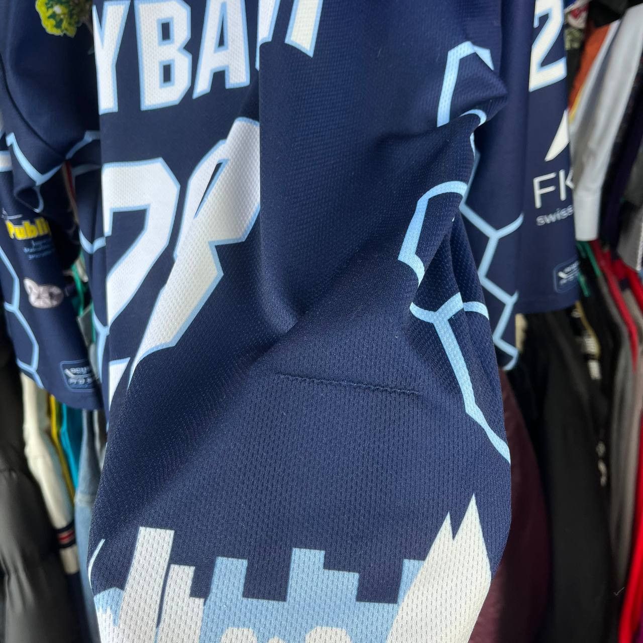 Other SHC La Chaux-de-Fonds Hockey Jersey #28 Zybach Size US M / EU 48-50 / 2 - 16 Thumbnail