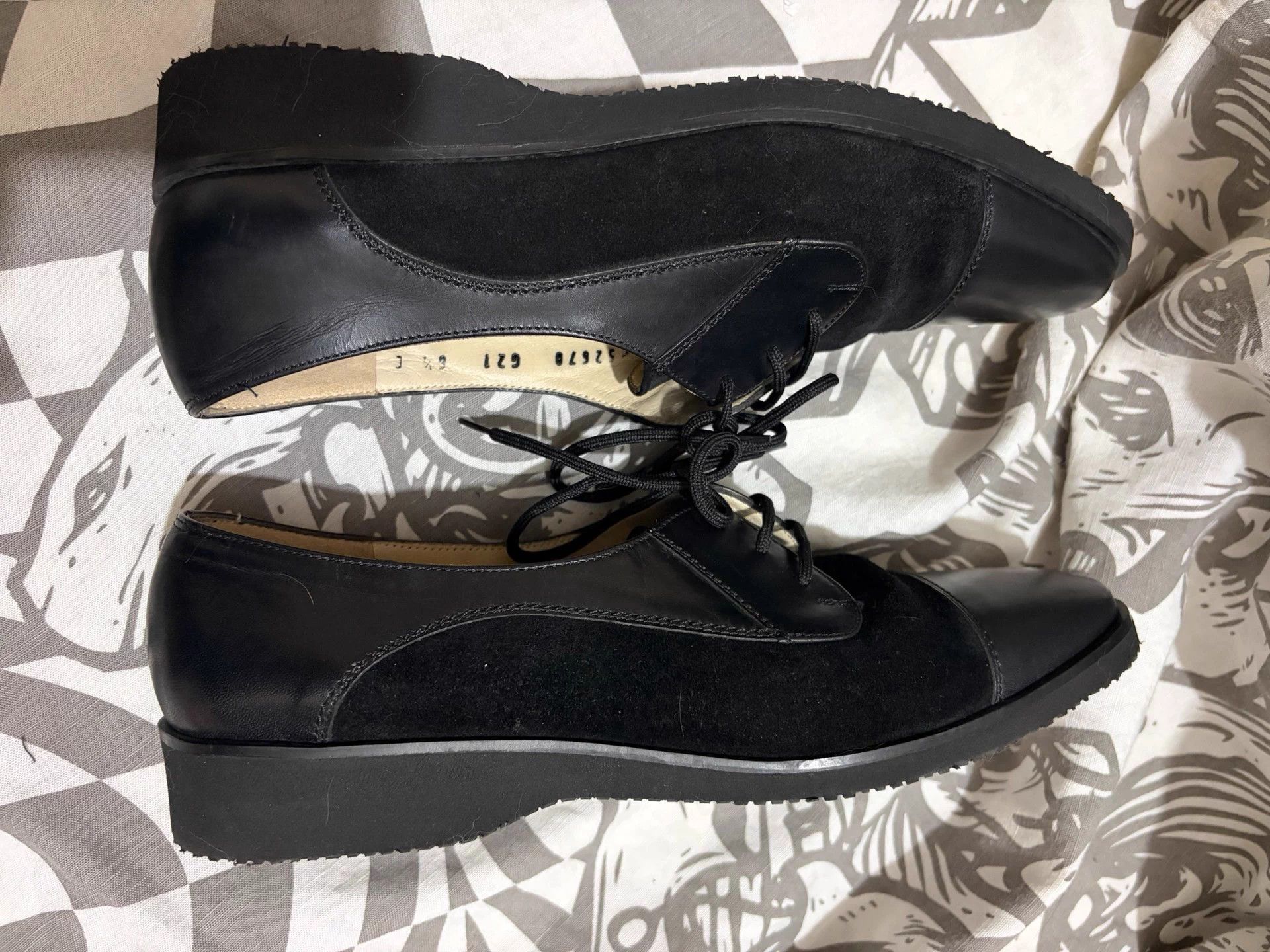 Salvatore Ferragamo Salvatore Ferragamo & Leather Derby Shoes - 36.5 Size US 5.5 / IT 35.5 - 7 Thumbnail