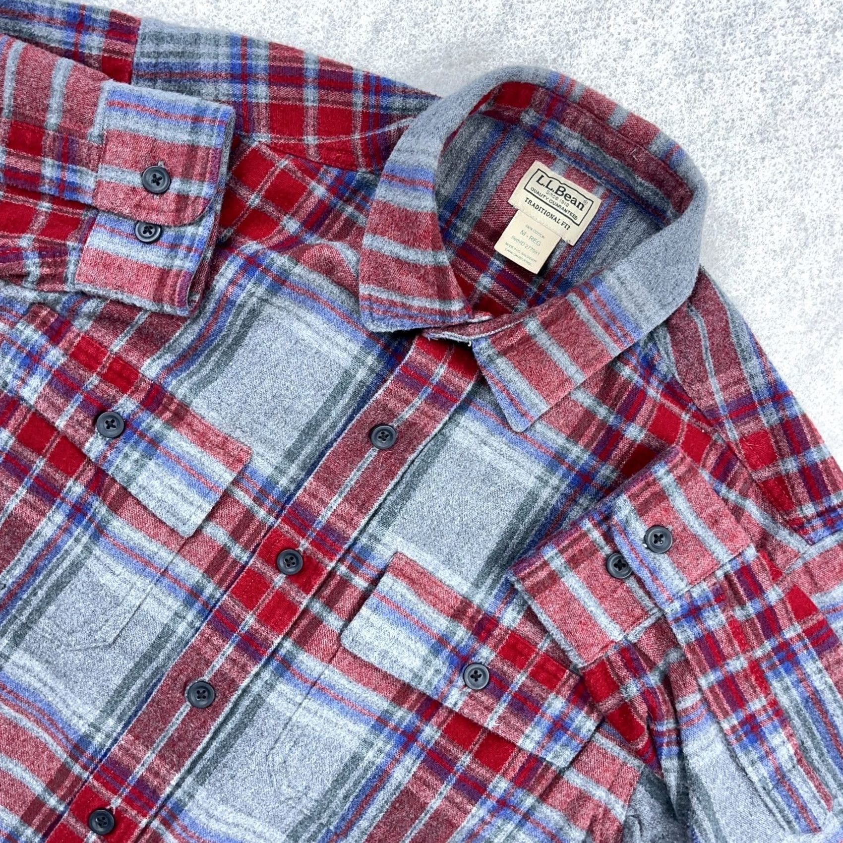 Vintage VINTAGE L.L.Bean Shirt Men M Red Plaid Chamois Cloth Heavyweight Button-Up 90s Classic Casual Mens Size US M / EU 48-50 / 2 - 2 Thumbnail