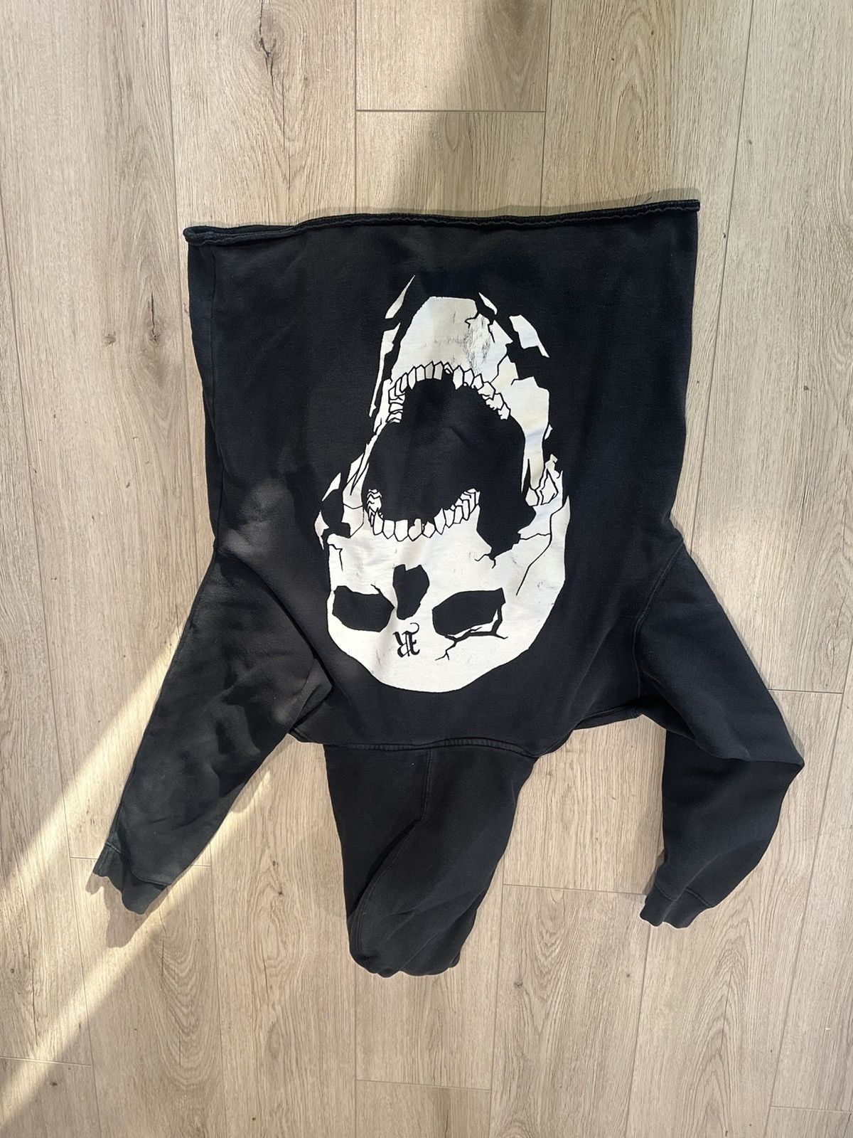 Revenge Revenge Skull Hoodie M Size US M / EU 48-50 / 2 - 2 Thumbnail