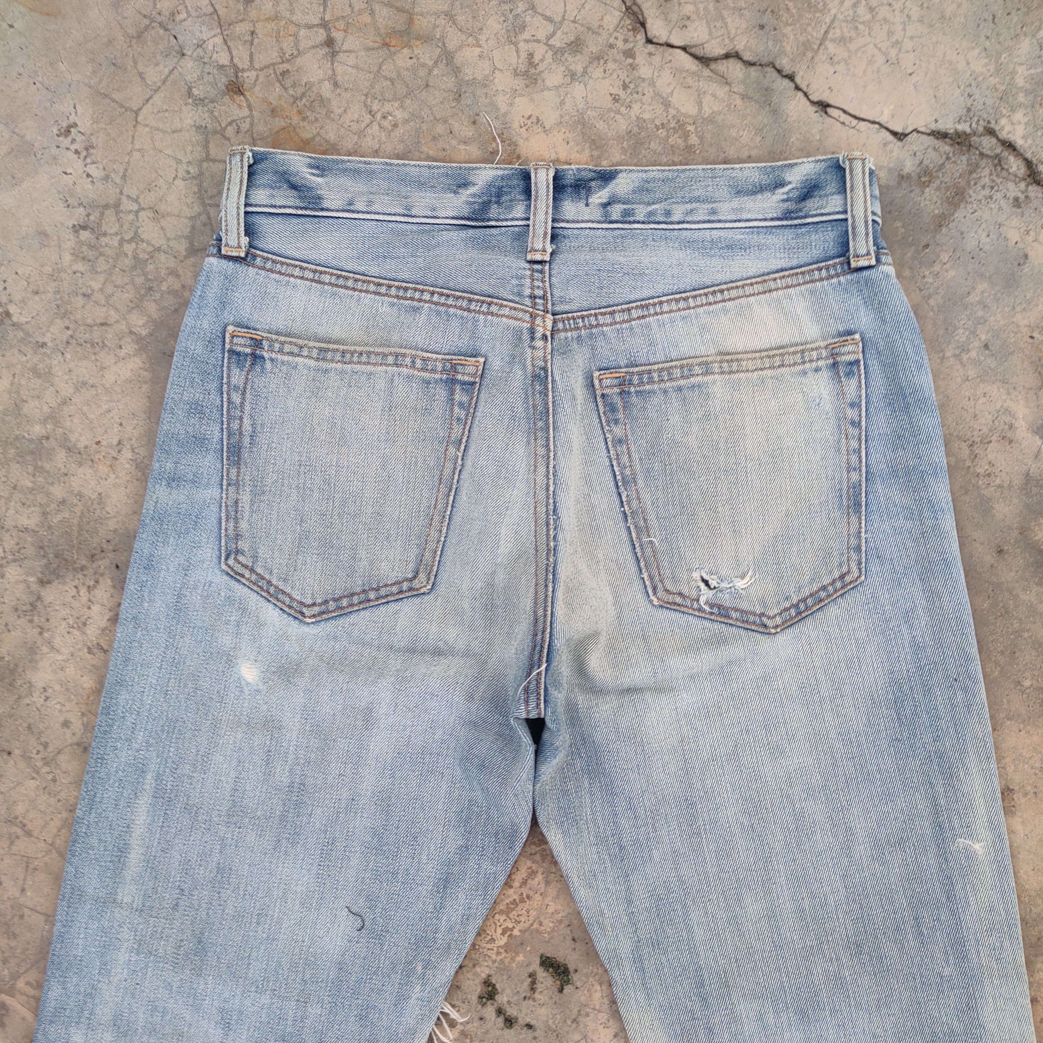 Japanese Brand VINTAGE JAPANESE FADED DISTRESSED JEANS DENIM PANTS Size US 30 / EU 46 - 8 Thumbnail