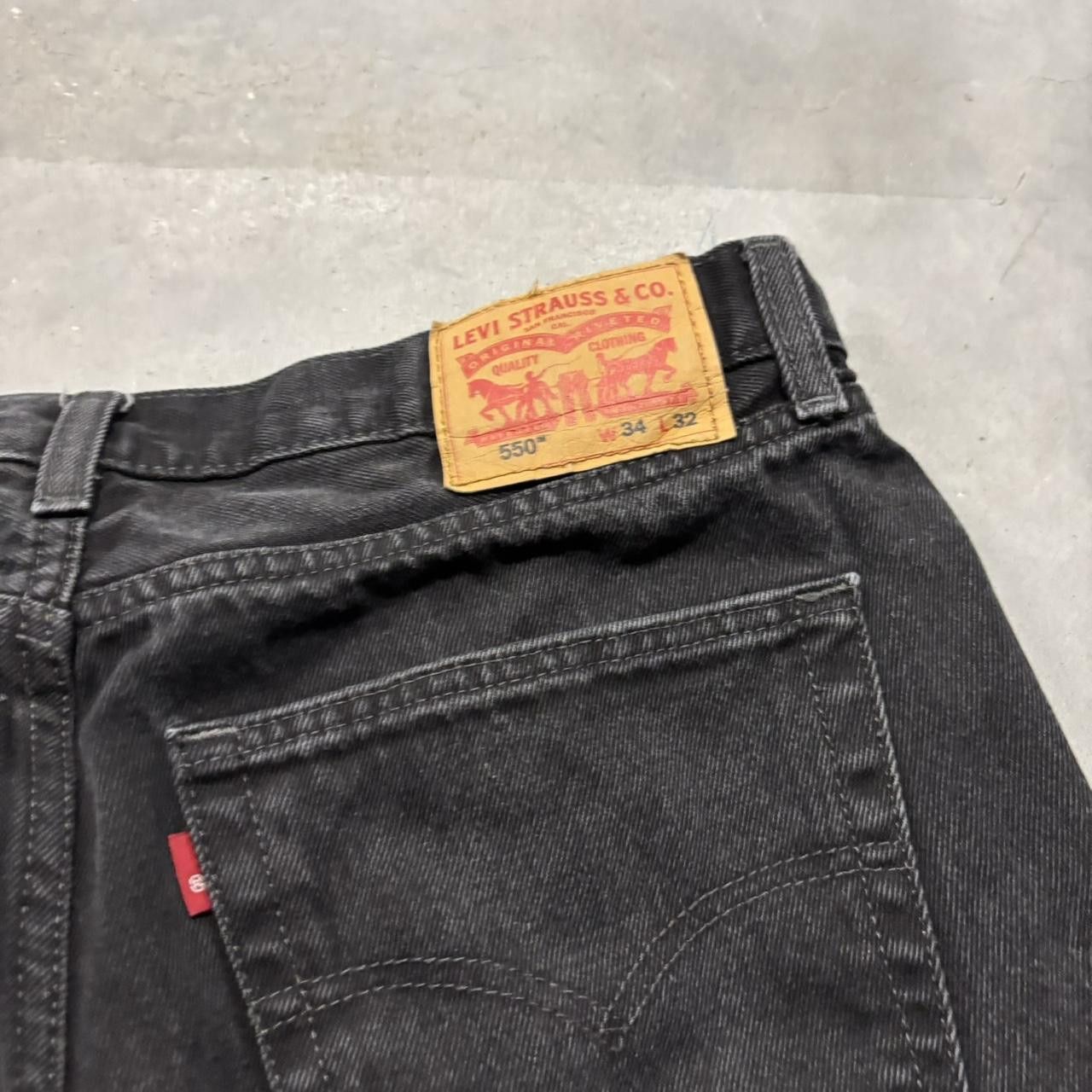 Levi's × Vintage Crazy Vintage Y2K/2000s Grunge Black Levis Essential Denim Jeans! Size US 34 / EU 50 - 7 Thumbnail