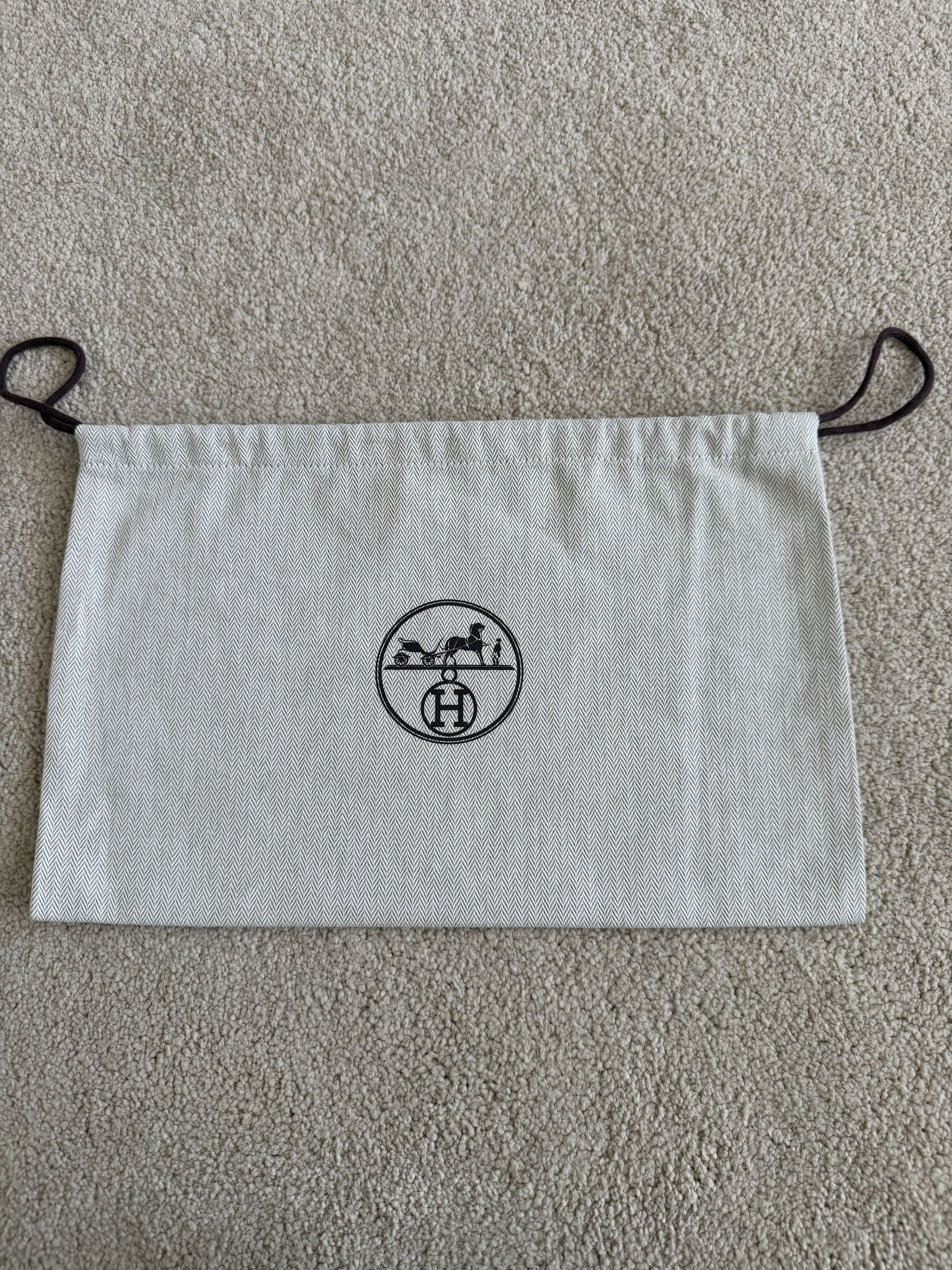 Hermes Authentic Hermes Herringbone Tweed Small Drawstring Dustbag Size ONE SIZE - 1 Thumbnail
