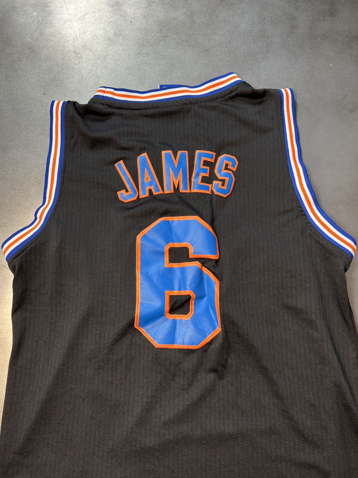 Champion 2021 Lebron James Tune Squad Jersey Looney Tunes Basketball Size US S / EU 44-46 / 1 - 3 Thumbnail