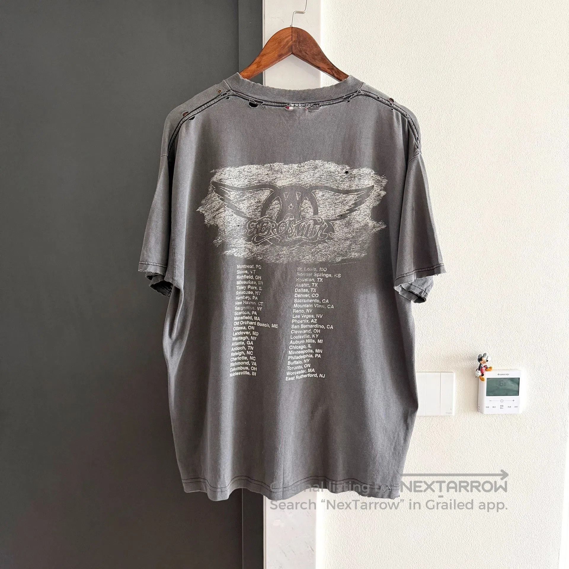 Vintage Vintage 1993 Aerosmith Travis Scott Tee. Size US M / EU 48-50 / 2 - 2 Thumbnail