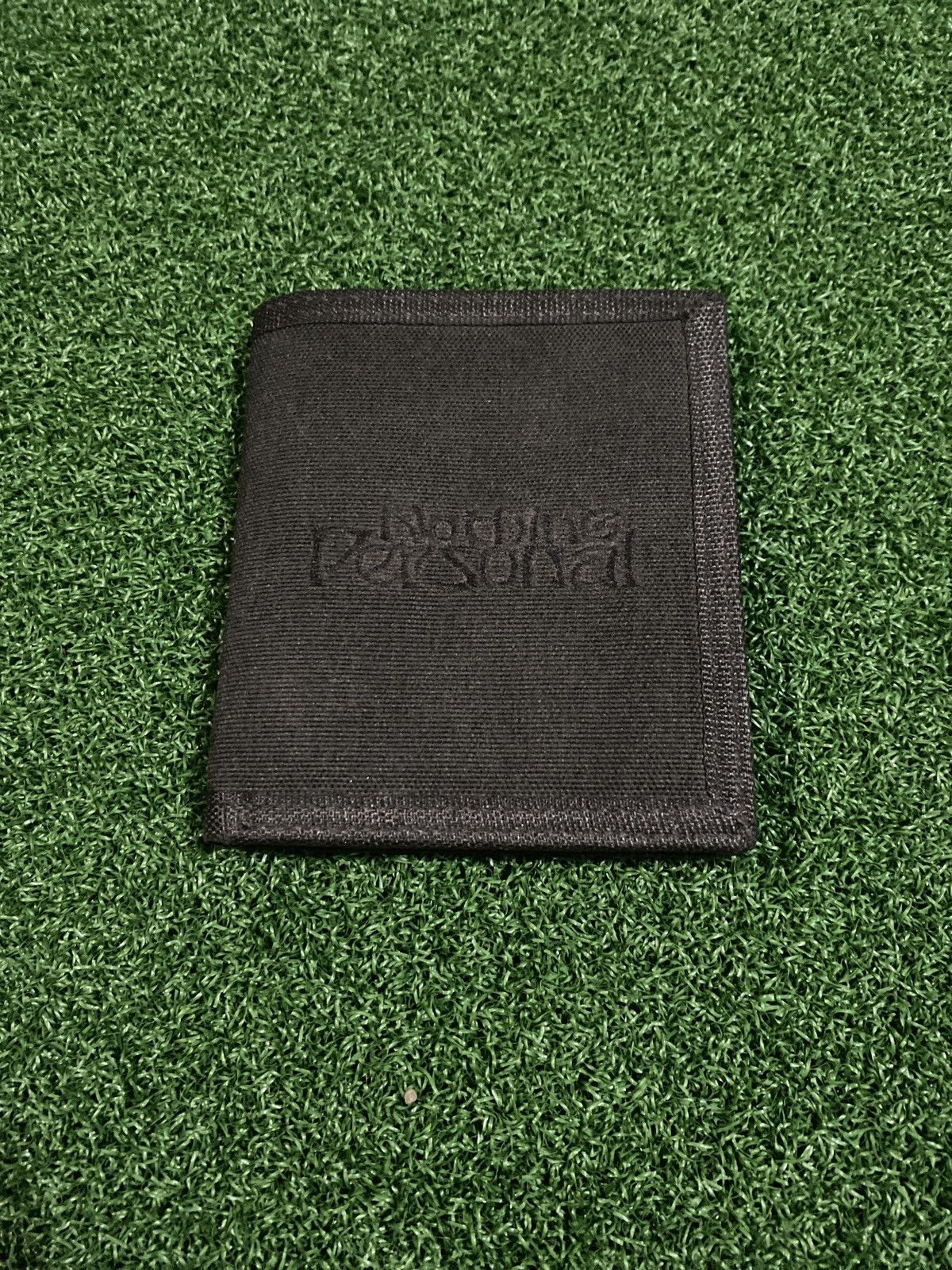 Nothing Personal Nothing Personal Wallet Size ONE SIZE - 1 Thumbnail
