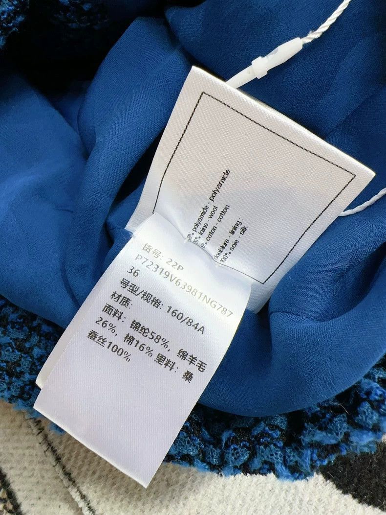 Chanel Chanel Blue Tweed Collar Jacket Coat Size M / US 6-8 / IT 42-44 - 7 Thumbnail