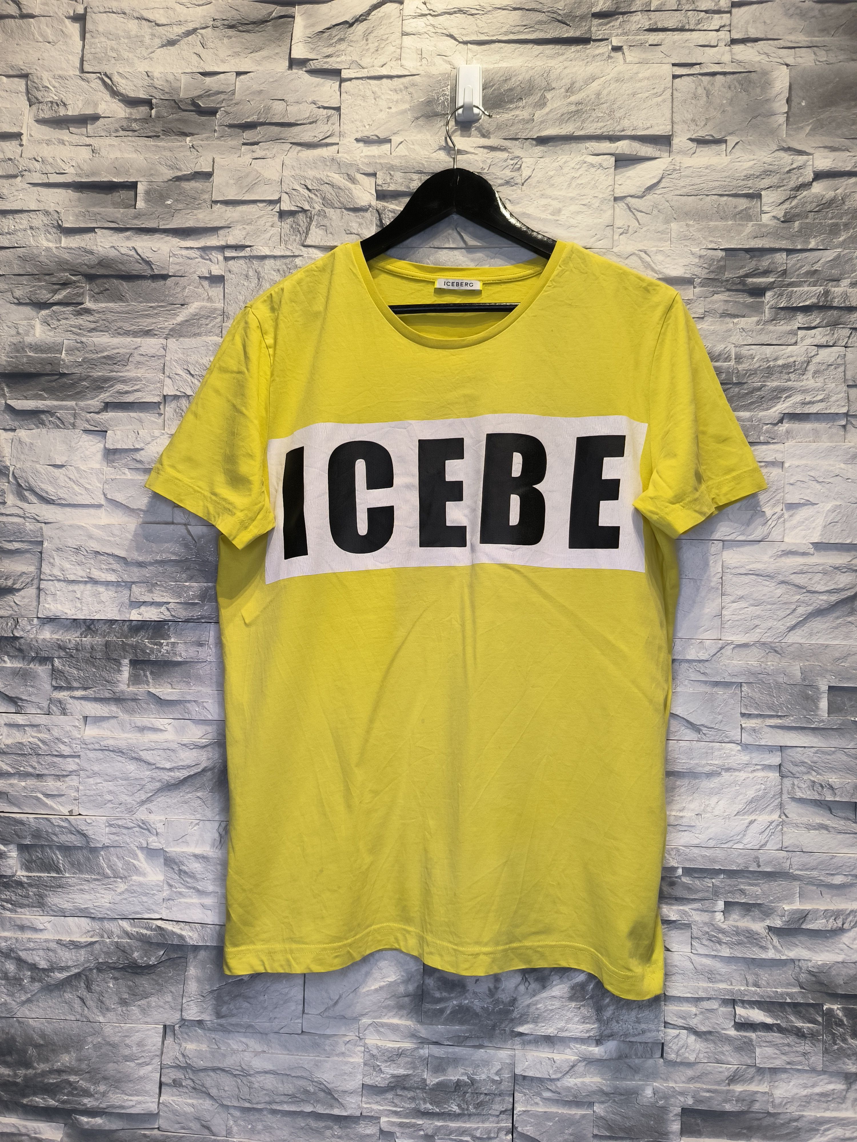 Iceberg Iceberg T-Shirt Big Logo Print Tee Size US S / EU 44-46 / 1 - 1 Thumbnail