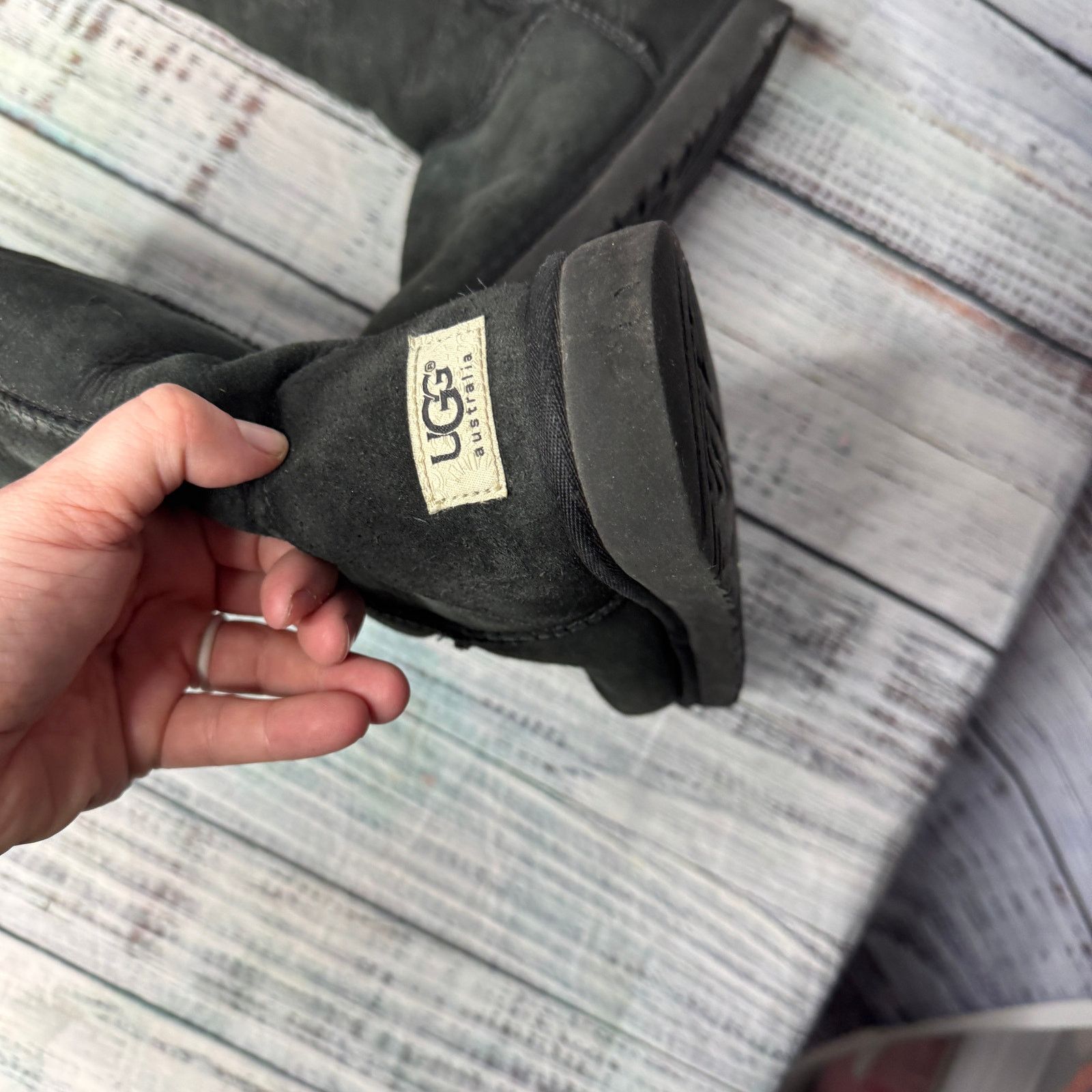 Ugg Ugg Classic Tall Bomber 5804 Black Metallic Sheen 7 Size US 7 / IT 37 - 4 Thumbnail