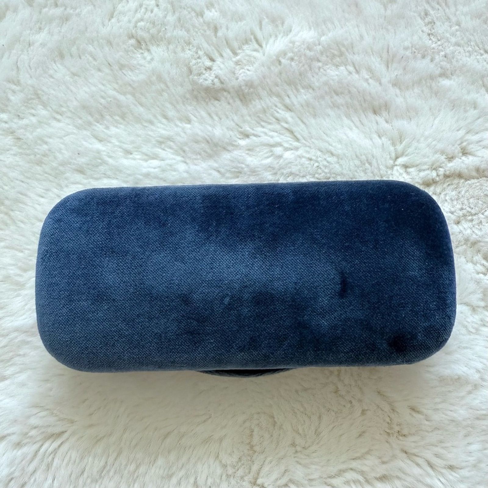 Gucci NEW!!! Gucci velvet sunglasses case Authentic Size ONE SIZE - 3 Thumbnail
