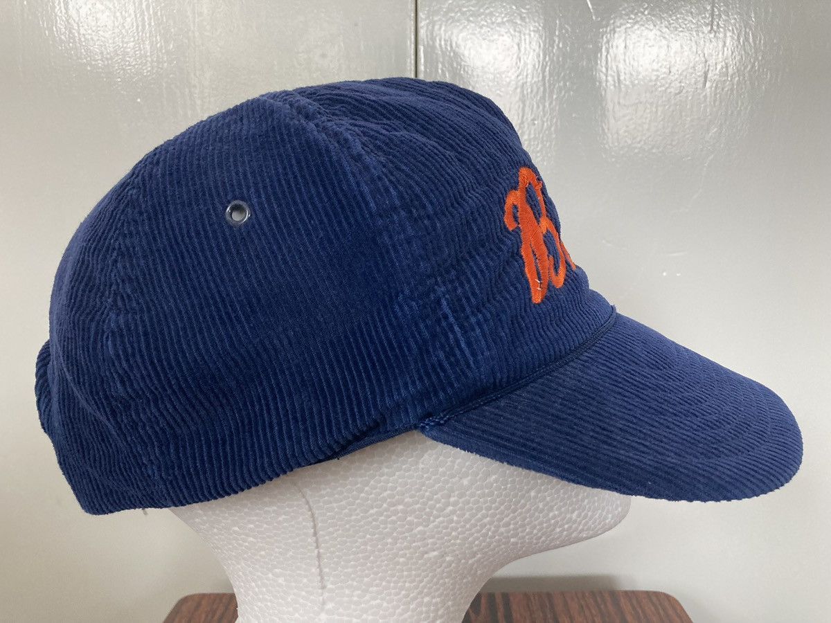 NFL CHICAGO BEARS SCRIPT CORDUROY SNAPBACK HAT CAP NFL VINTAGE Size ONE SIZE - 6 Thumbnail
