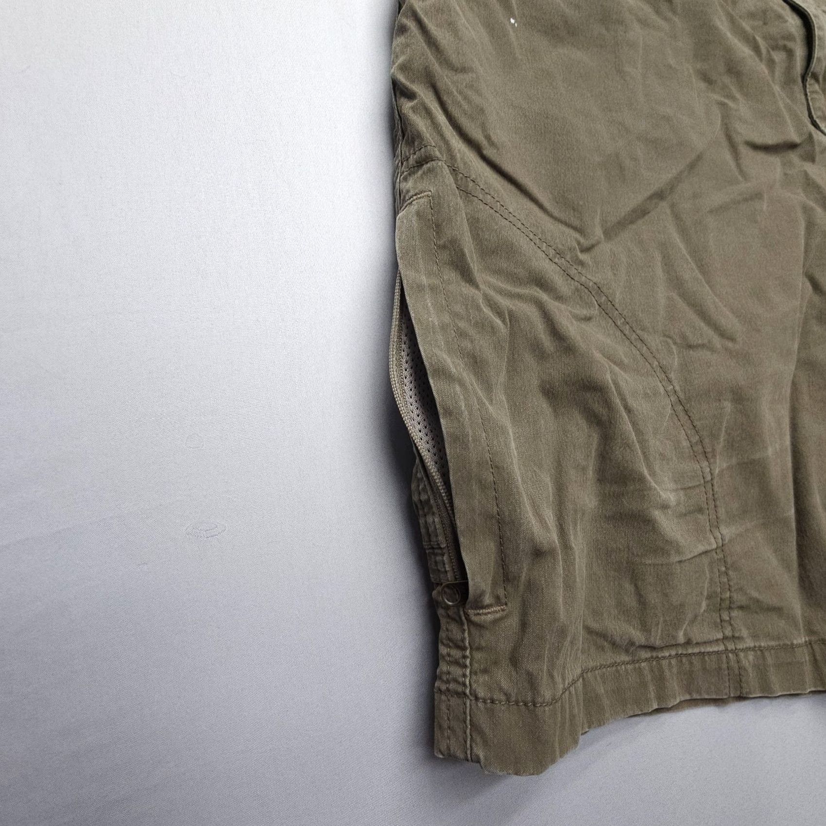 Vintage Kuhl Ramblr Cargo Shorts Mens 40 Khaki Patina Dye Cotton Workwear Hiking Travel Cargo Shortses Regular Beige 40 Mens Size US 40 / EU 56 - 6 Thumbnail