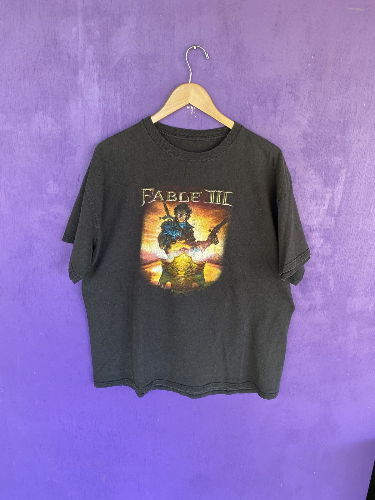 Other Vintage 2010 Xbox 360 Fable III video game promo t-shirt Size US XL / EU 56 / 4 - 1 Thumbnail