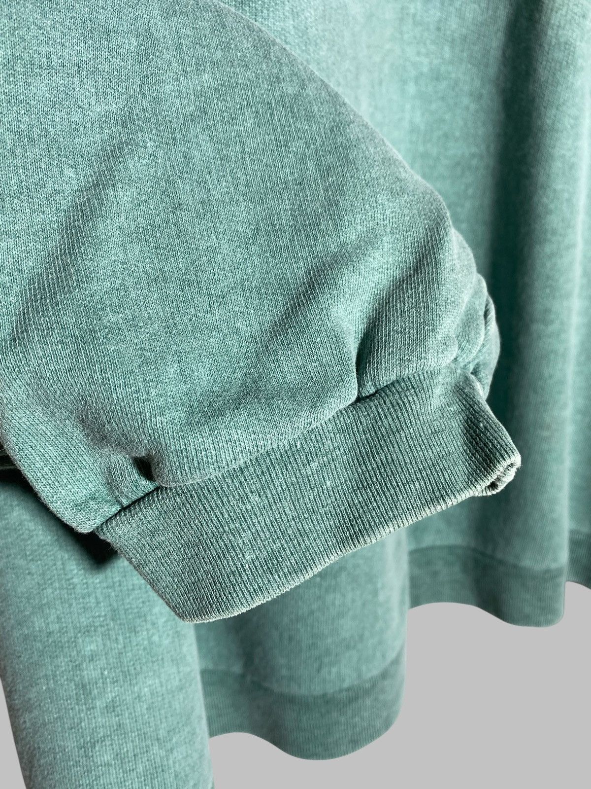 Quiksilver Vintage 90s Quiksilver Crewneck Sweatshirt Spellout Surf Size US L / EU 52-54 / 3 - 9 Thumbnail