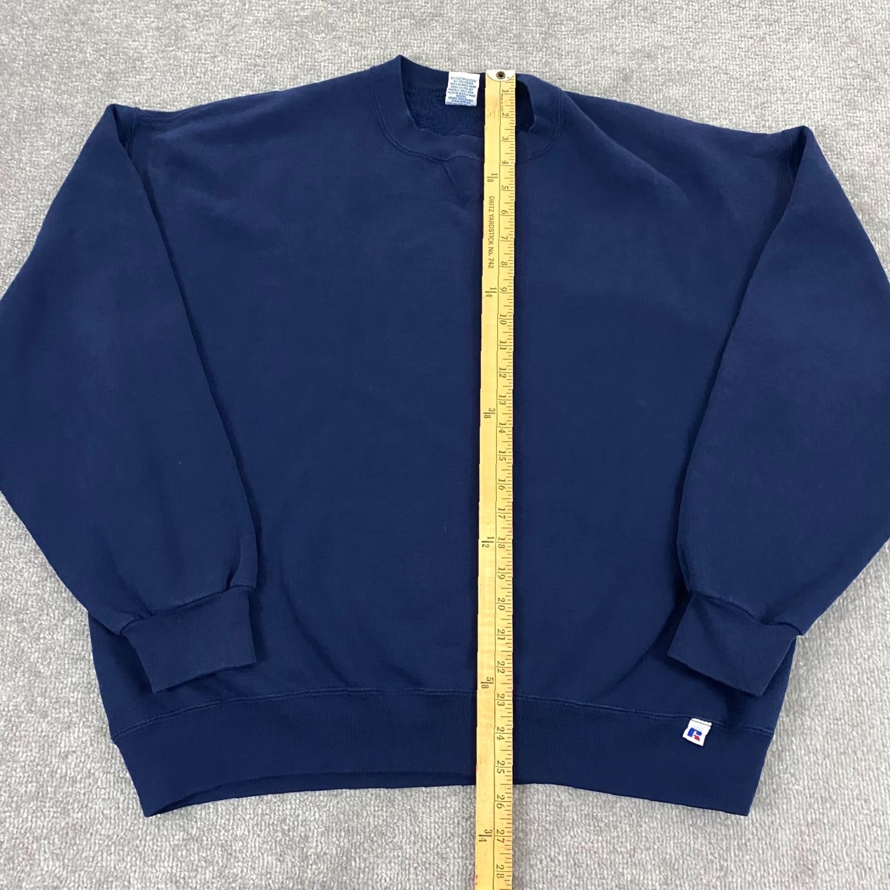 Vintage VINTAGE Russell Sweatshirt Mens XL Blue Athletics Pullover Crewneck USA 90s VTG - Russell Athletic, Classic, 90s, USA, Hoodie? Size US XL / EU 56 / 4 - 5 Thumbnail