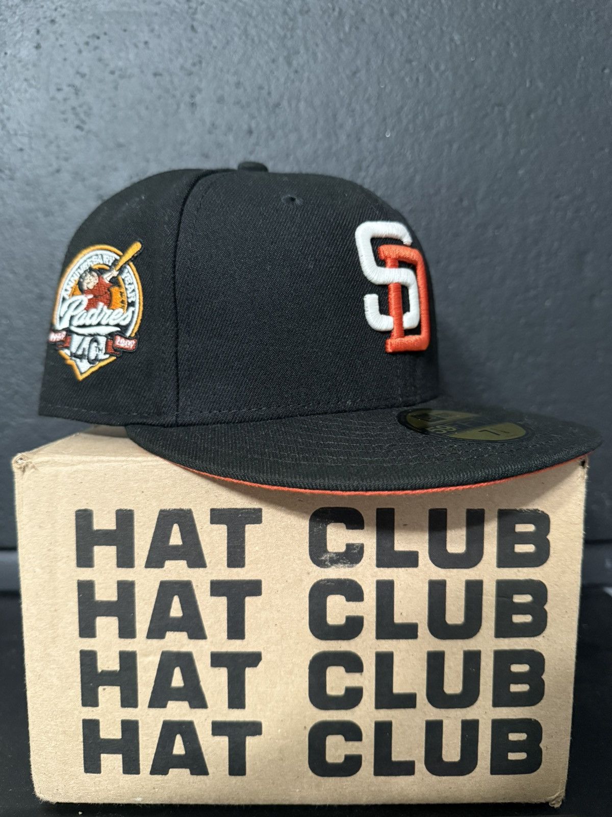 Hat Club Hat Club Exclusive Padres 7 1/8 RARE Size ONE SIZE - 1 Thumbnail