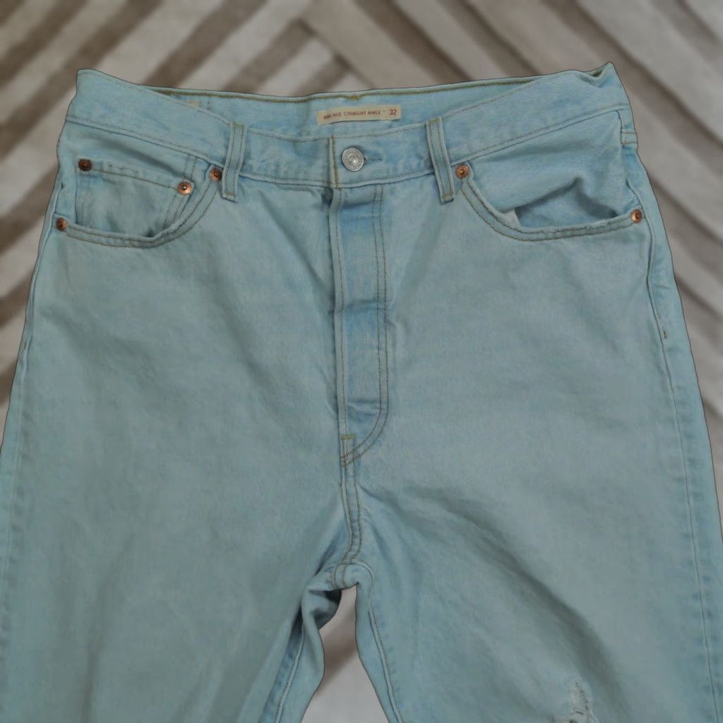 Levi's VINTAGE Levi's Jeans Women 32x27 Blue Distressed High Rise Relaxed Straight 5-Pocket Denim Pants Ladies Girls Mens Size 24" / US 00 / IT 34 - 1 Thumbnail