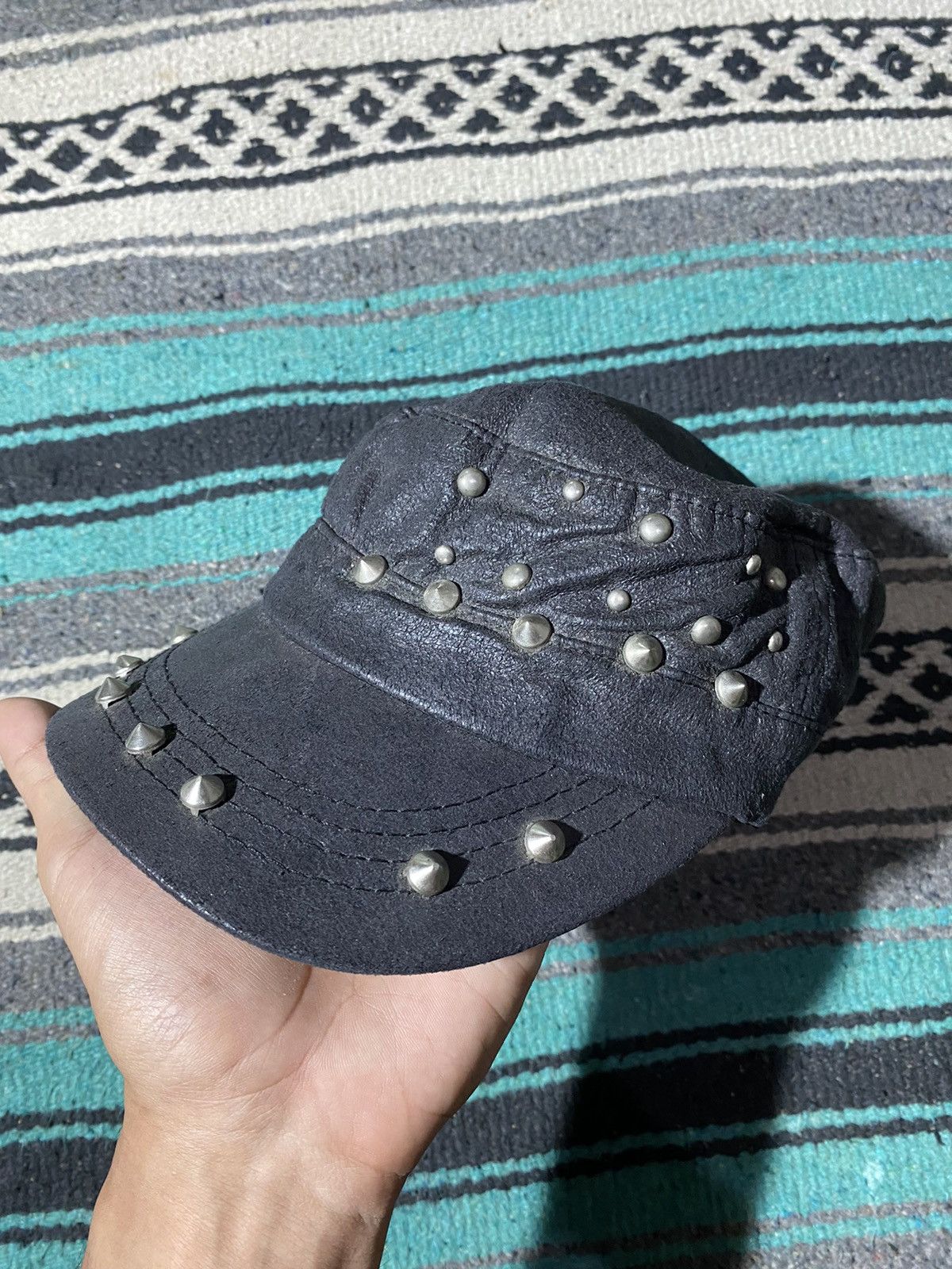 If Six Was Nine × Japanese Brand × Le Grande Bleu (L.G.B.) Y2K Unknown Velved Studded Patrol Cap Size ONE SIZE - 1 Thumbnail