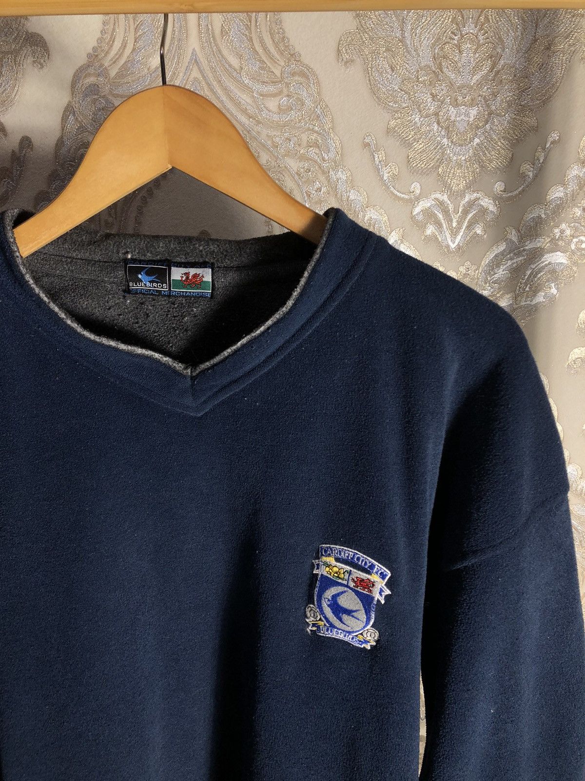 Other VERY RARE CARDIFF CITY ENGLAND SOCCER SWEATSHIRT RETRO 90s Size US M / EU 48-50 / 2 - 2 Thumbnail