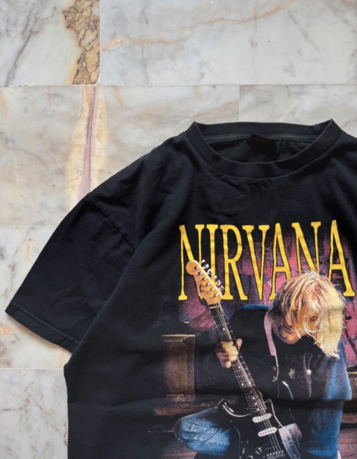 Vintage Vintage Kurt Cobain T-shirt Size US L / EU 52-54 / 3 - 5 Thumbnail