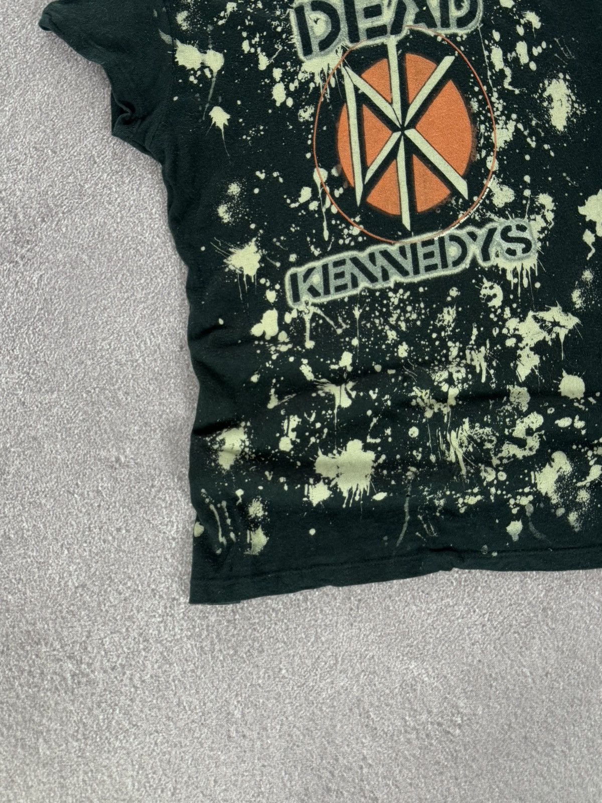 Band Tees Vintage Dead Kennedys Glamour Y2K Tank Top T-Shirt Size L / US 10 / IT 46 - 7 Thumbnail