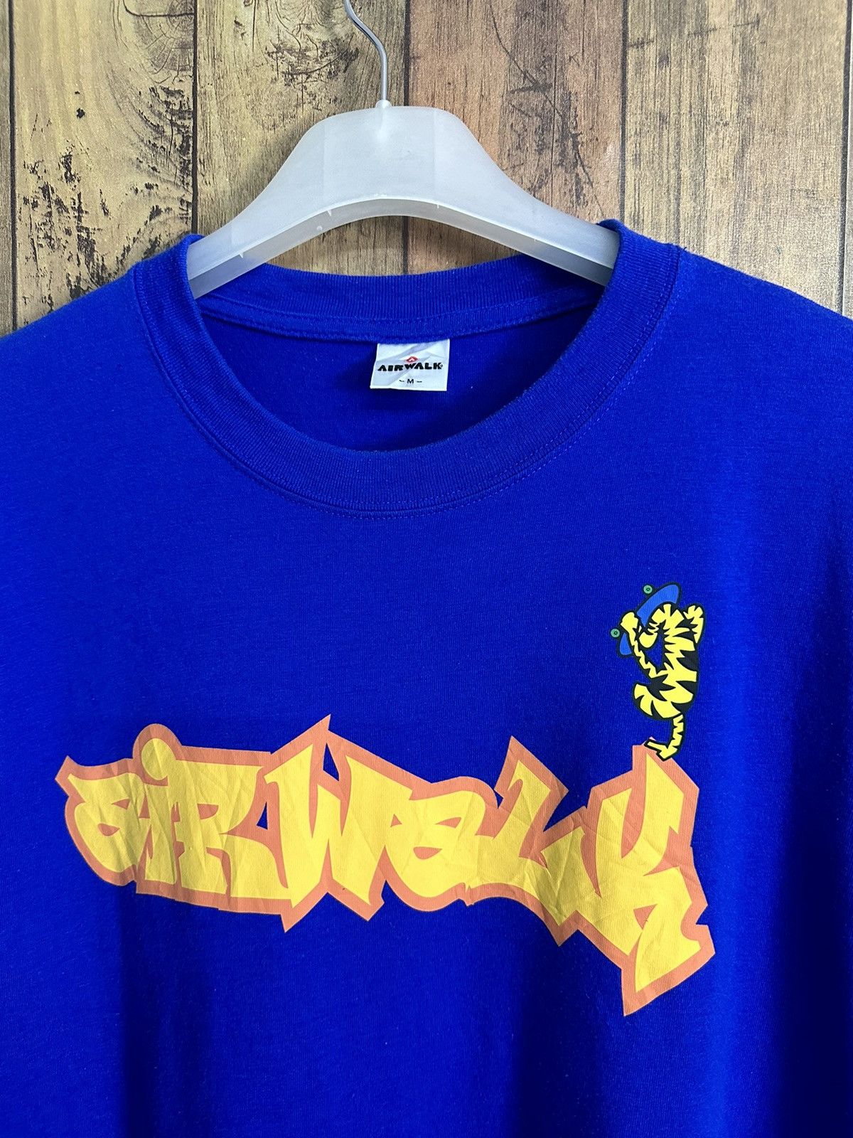 Airwalk Never Let Gravity Skate Tshirt A401
