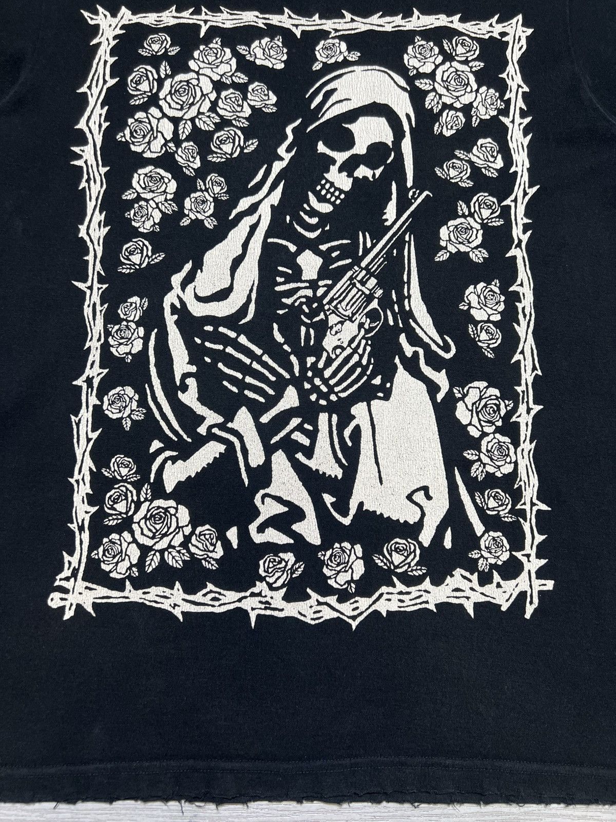 Number (N)ine Number (N)ine - SS06 - Guns & Roses Skeleton Distressed Tee Size US M / EU 48-50 / 2 - 6 Thumbnail