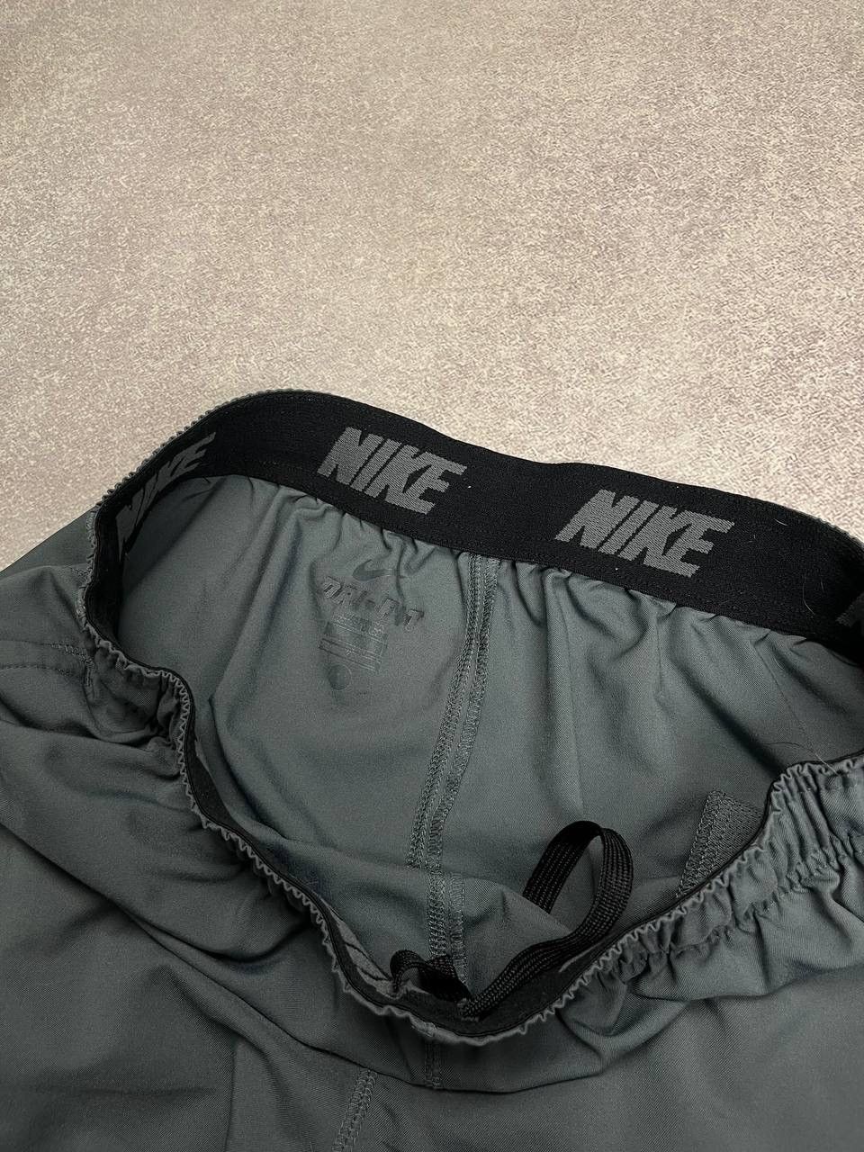 Nike × Vintage Vintage Nike Swoosh Baggy Track Pants Y2K L Size US 34 / EU 50 - 3 Thumbnail