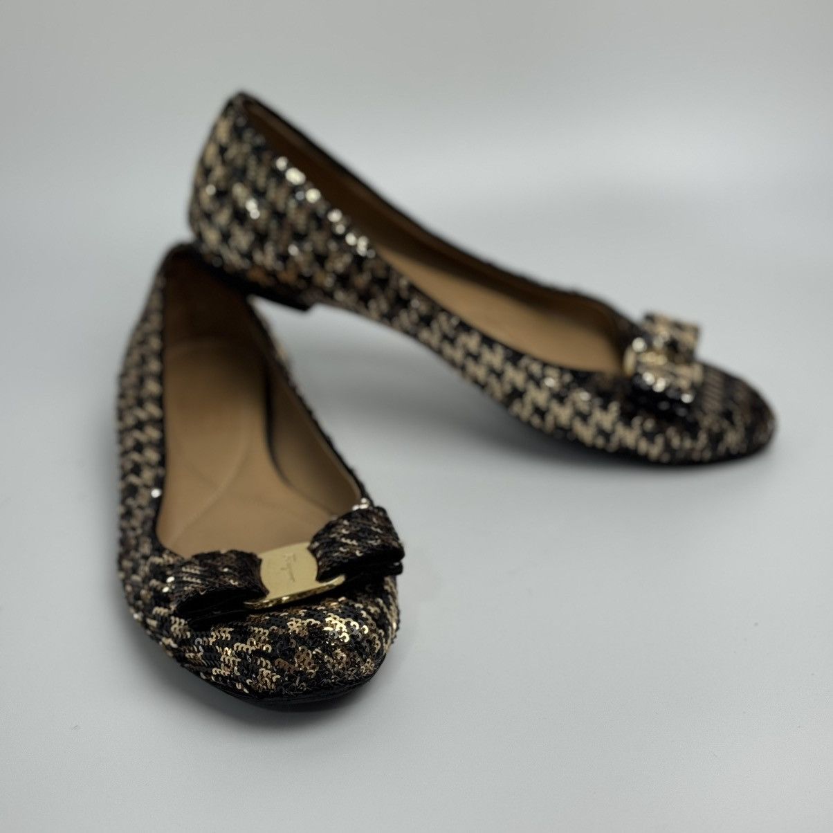 Salvatore Ferragamo Salvatore Ferragamo Varina Coo Ballet Flats Black & Gold🖤✨ Size US 6 / IT 36 - 13 Thumbnail