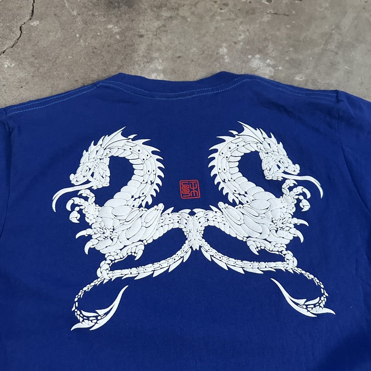 Stussy Vintage Stussy Dragon T-Shirt Uneven Sun Faded Size US M / EU 48-50 / 2 - 3 Thumbnail