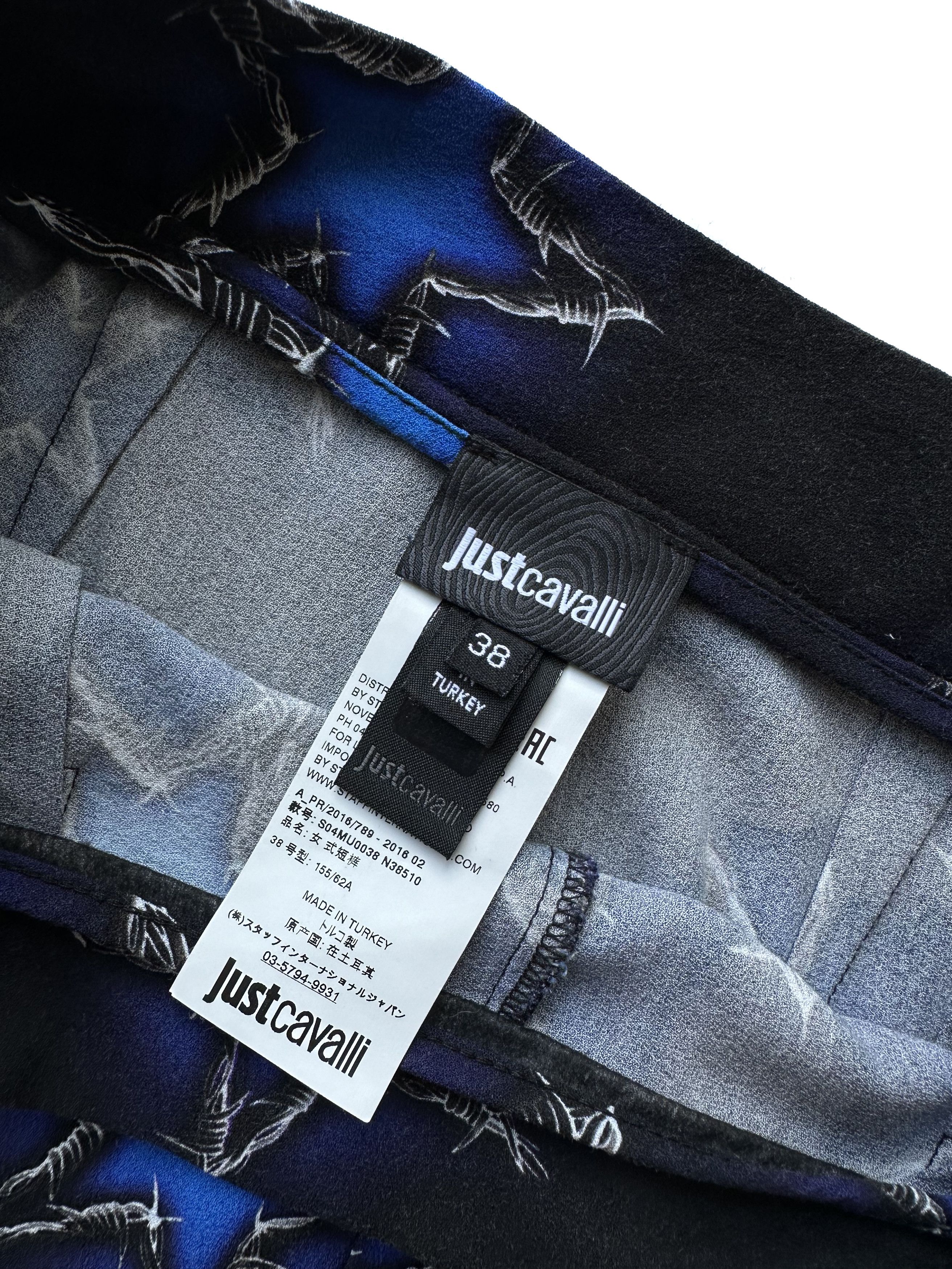 Just Cavalli × Roberto Cavalli Just Cavalli barbwire stars print shorts Size 26" / US 2 / IT 38 - 2 Thumbnail