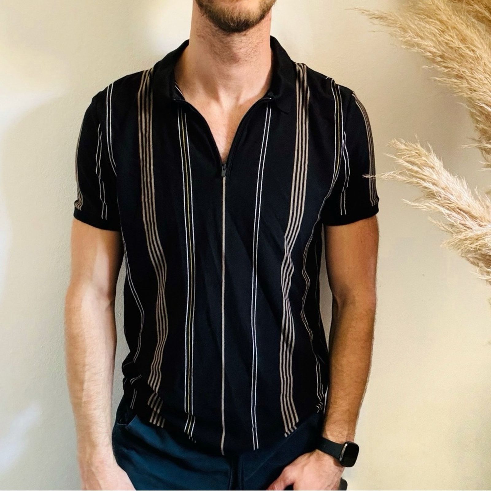 Express EXPRESS Black Beige Yellow Stripe Zip Short Sleeve Shirt Top Size US M / EU 48-50 / 2 - 1 Thumbnail
