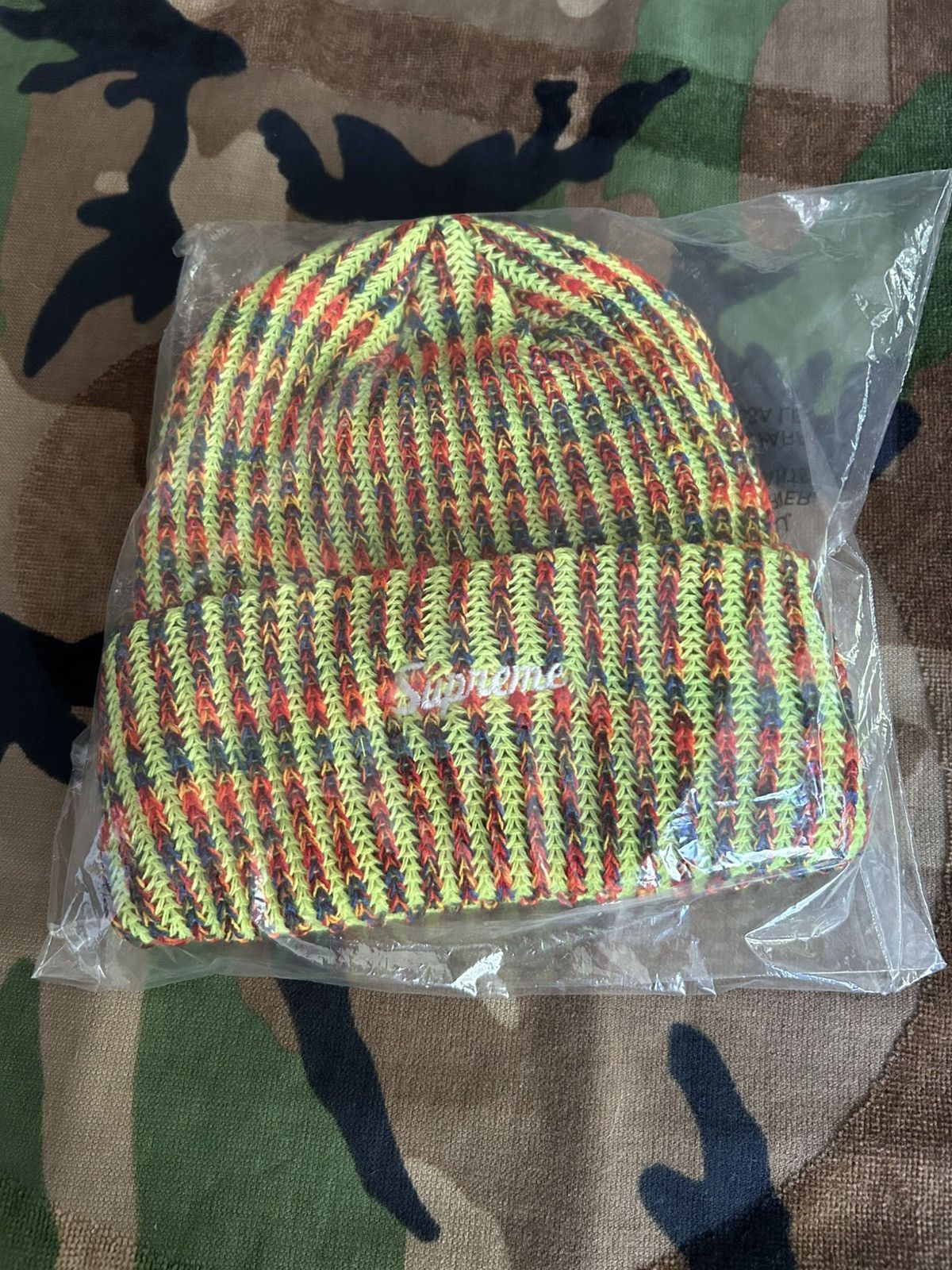 Supreme Supreme Rainbow Loose Gauge Beanie Neon Yellow FW25 Size ONE SIZE - 2 Thumbnail